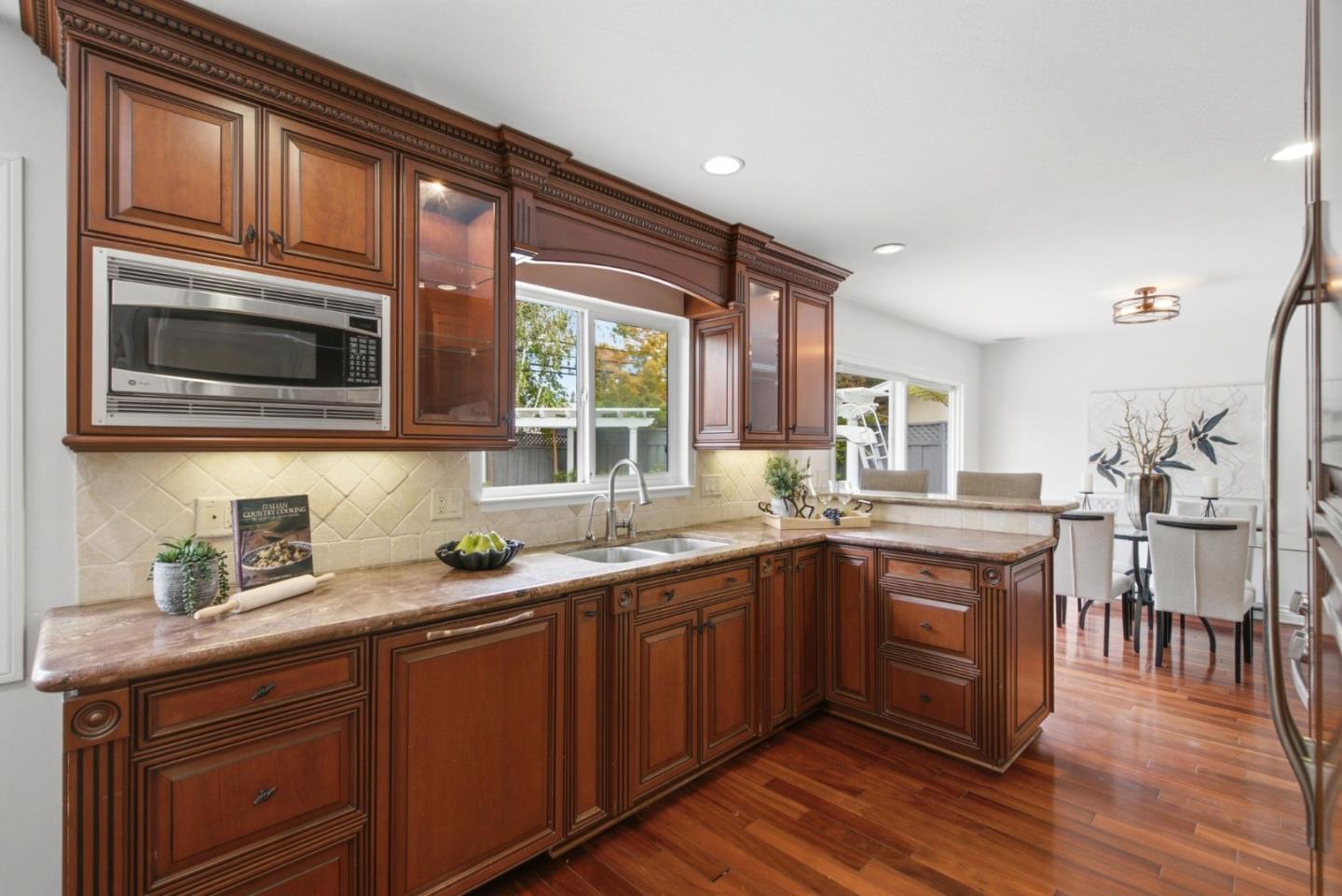 2644 Briarwood DR