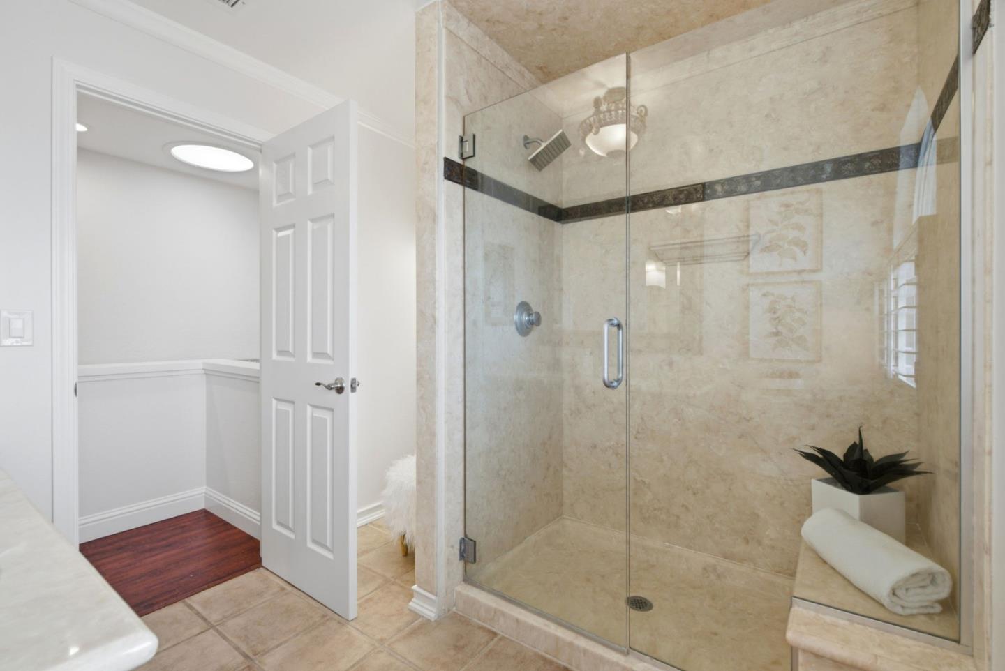 2644 Briarwood DR