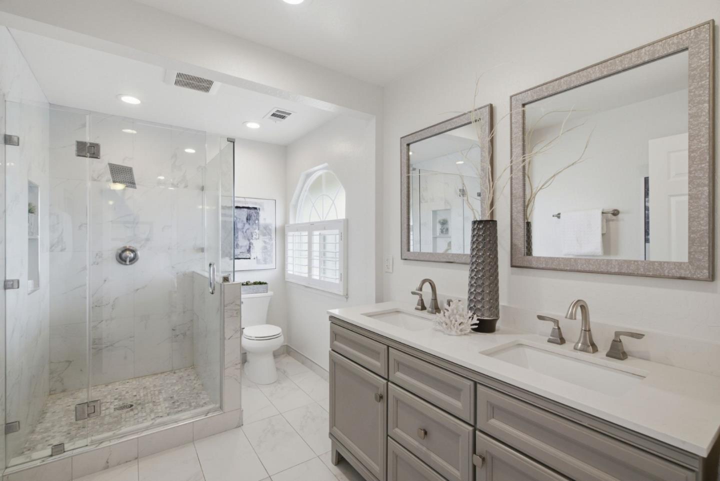 2644 Briarwood DR