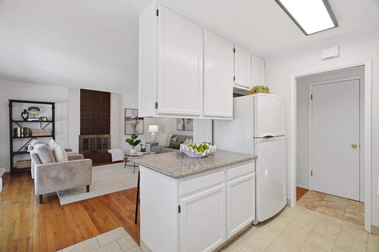6314 Menlo DR