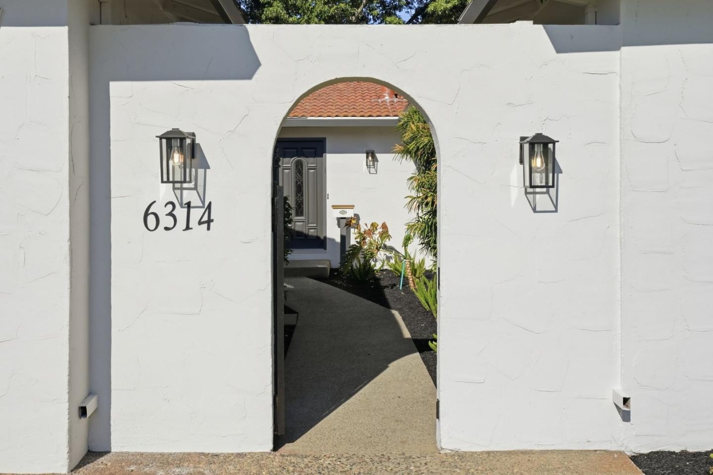 6314 Menlo DR