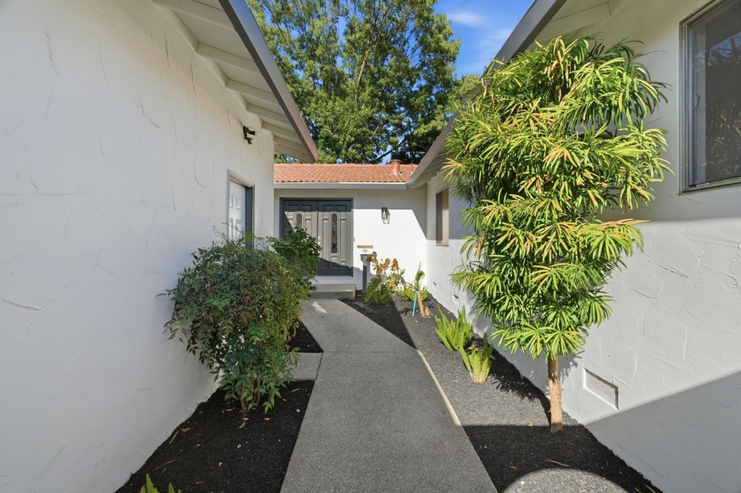 6314 Menlo DR