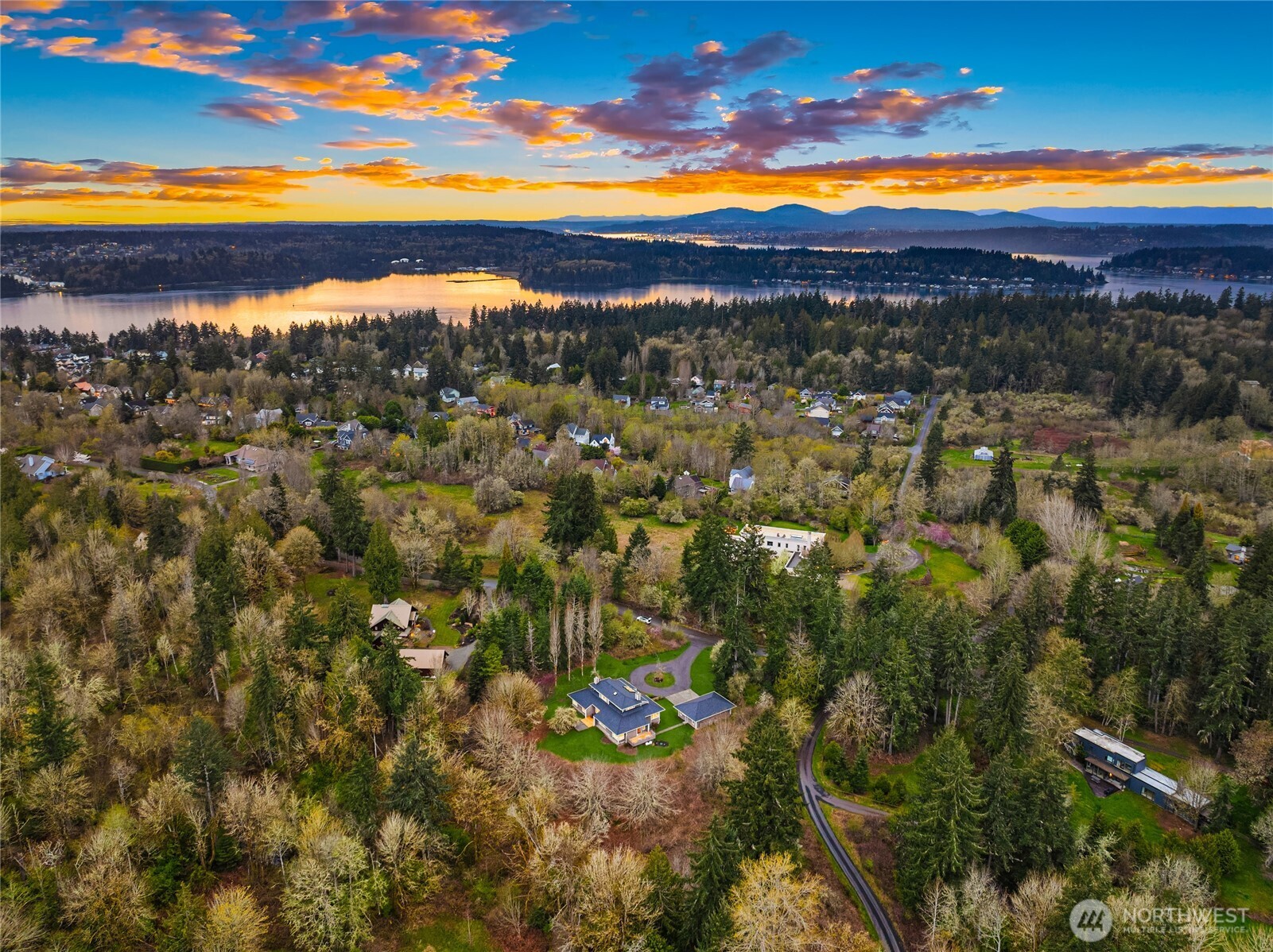 10123 NE Kitsap Street