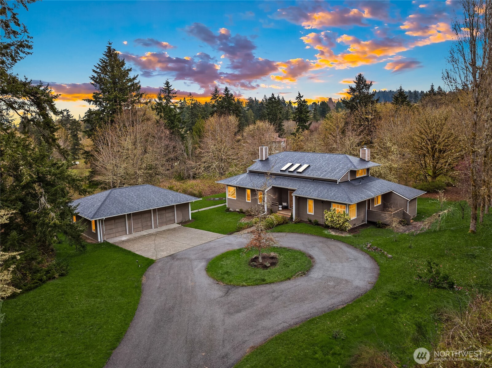 10123 NE Kitsap Street