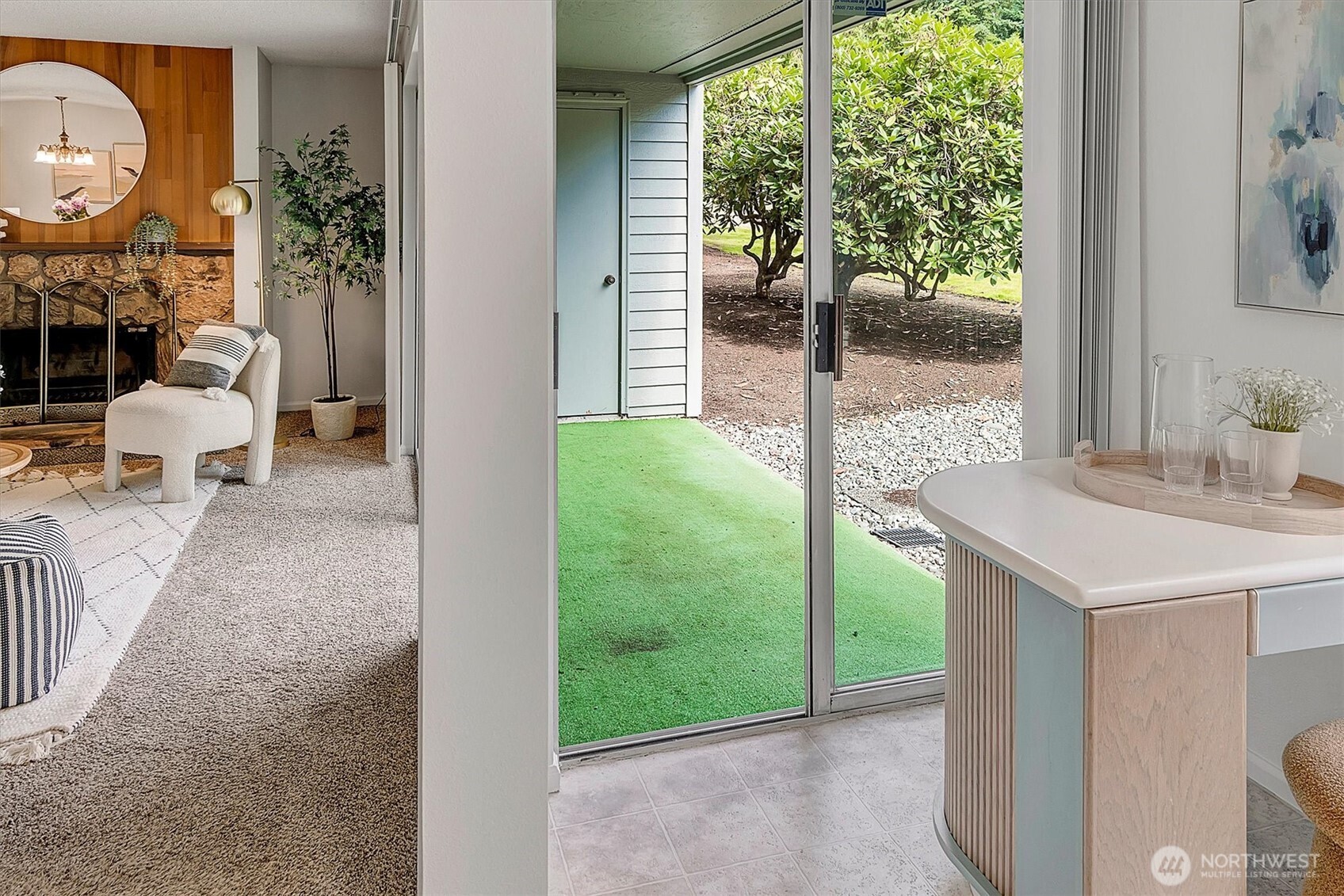 4641 West Lake Sammamish Parkway SE Unit: F105
