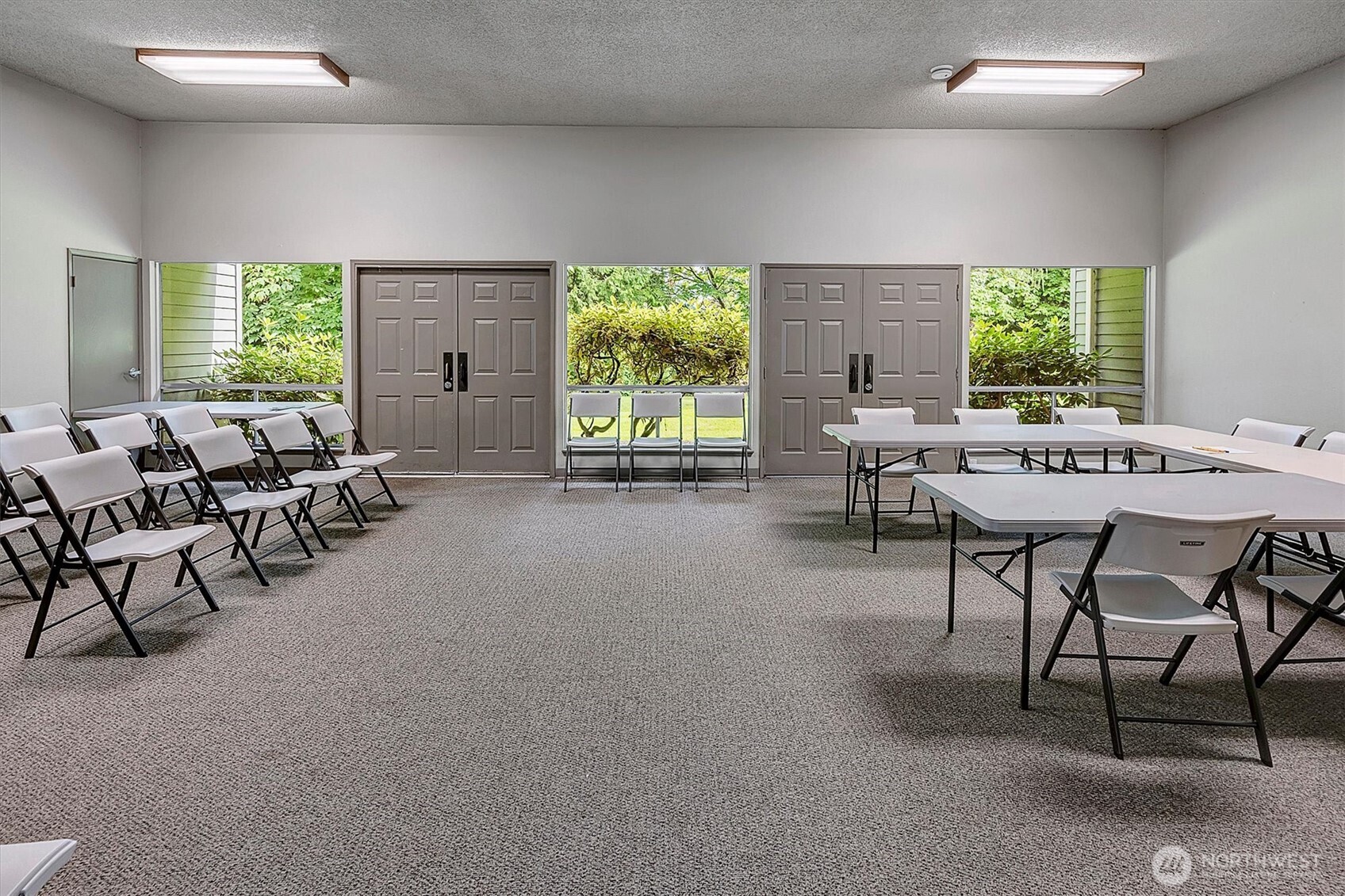 4641 West Lake Sammamish Parkway SE Unit: F105