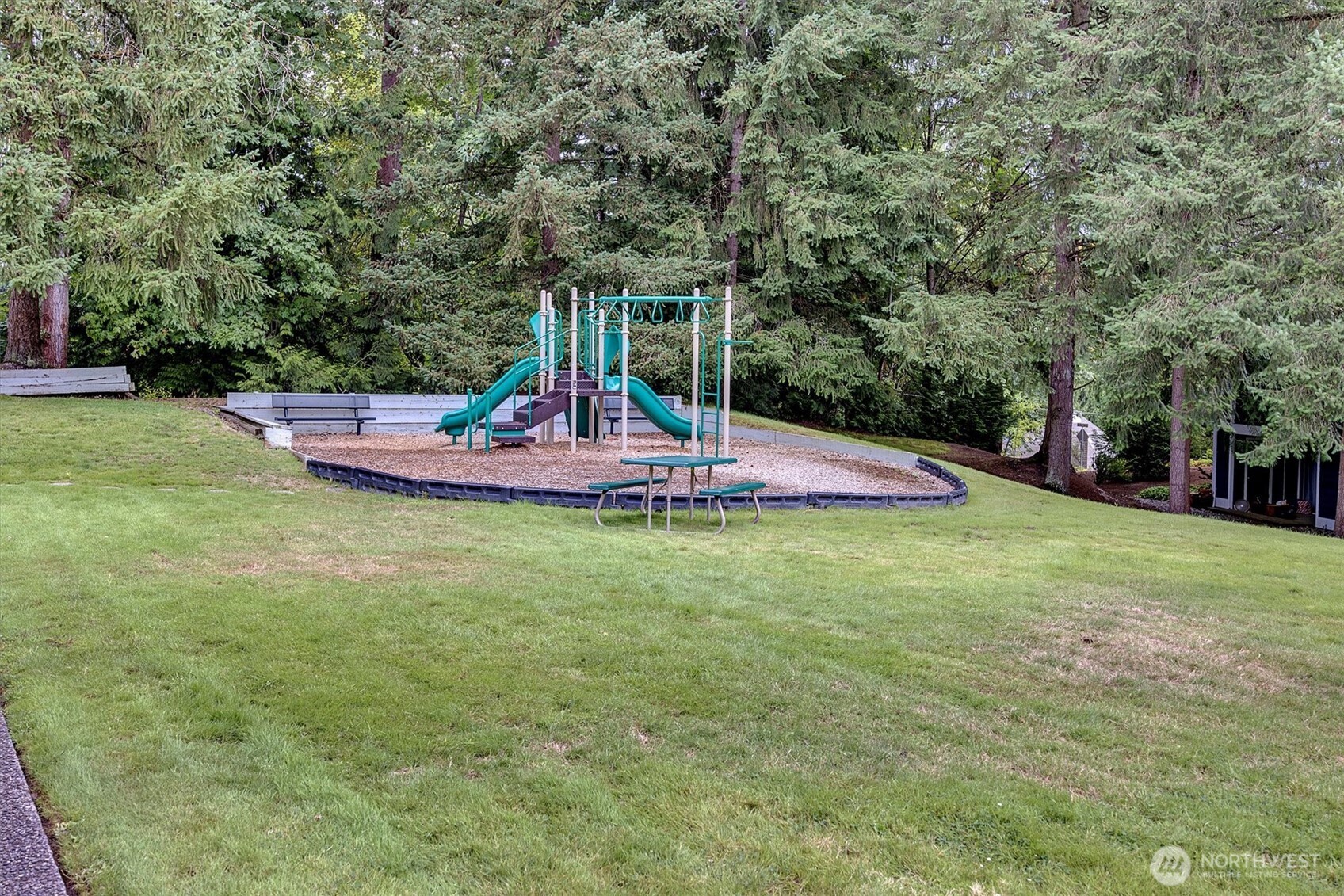 4641 West Lake Sammamish Parkway SE Unit: F105