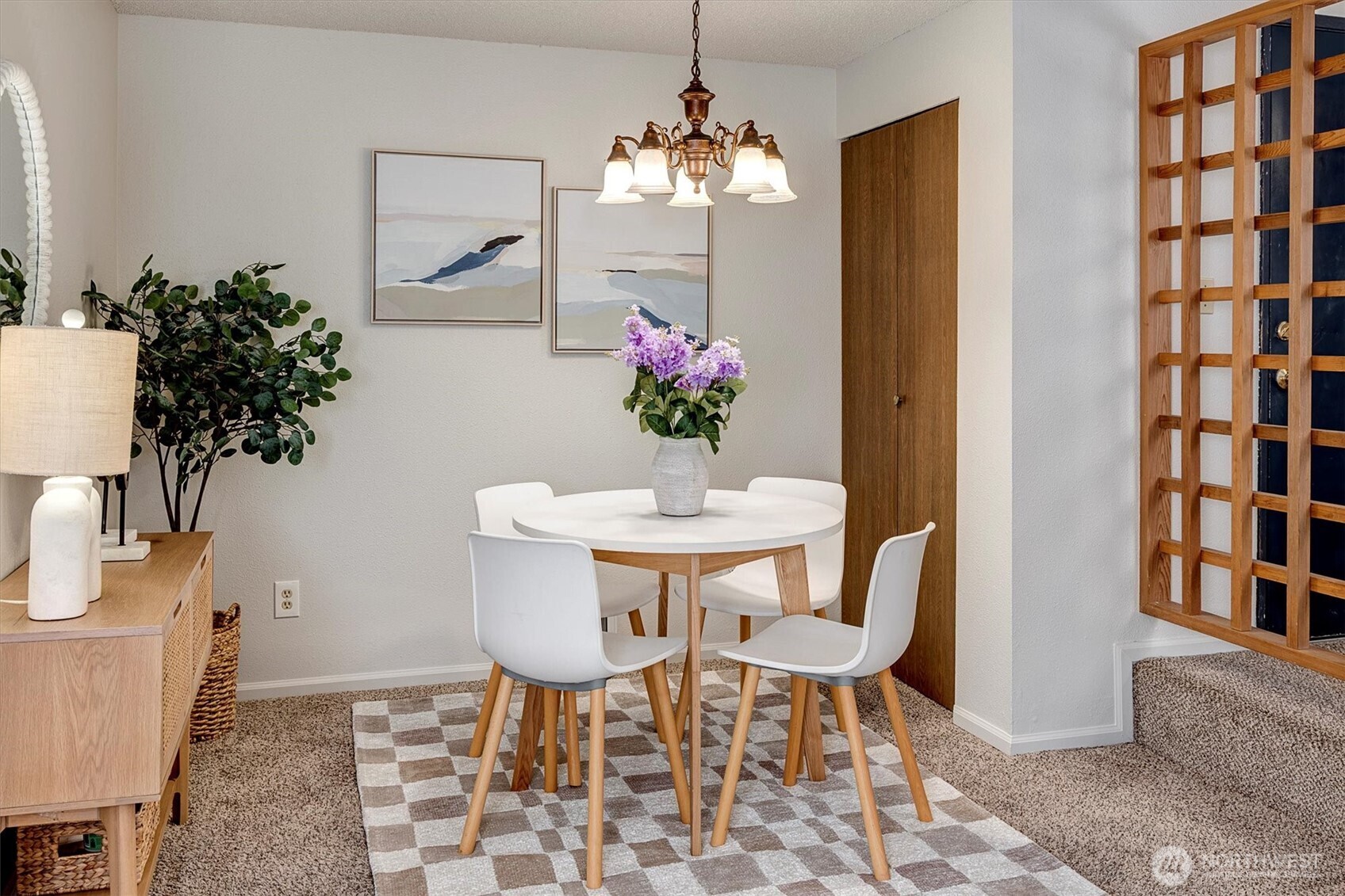 4641 West Lake Sammamish Parkway SE Unit: F105