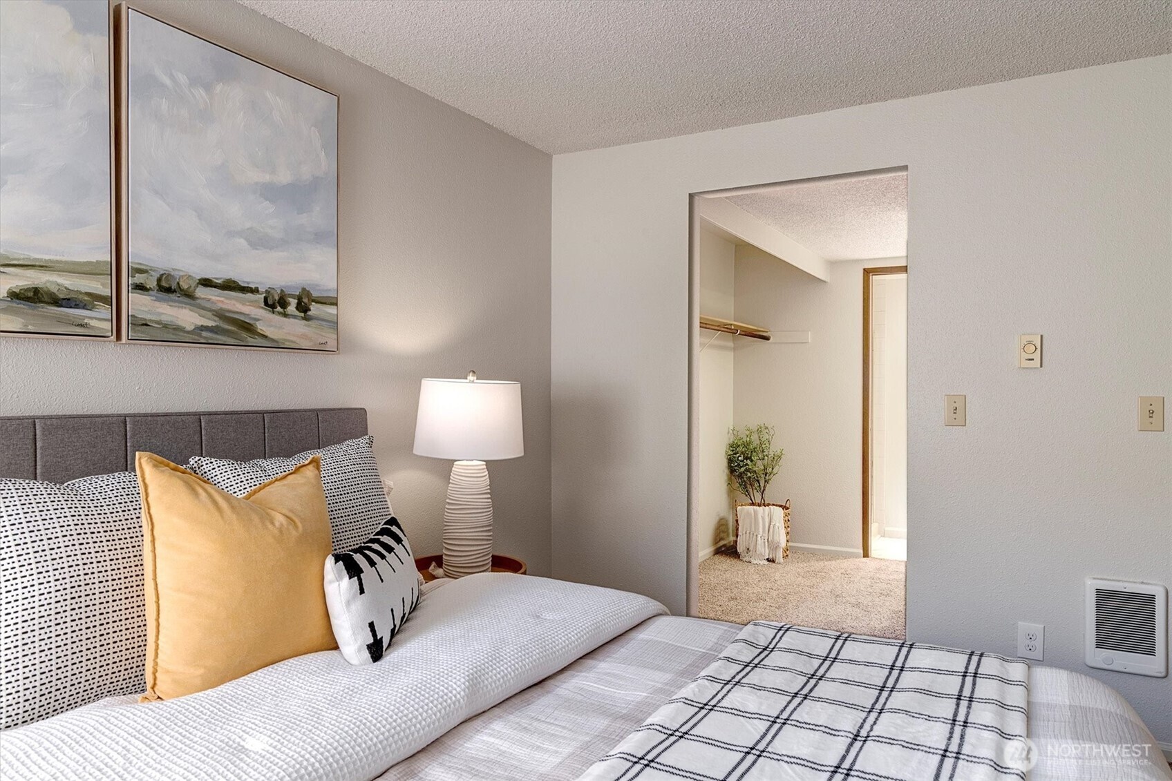 4641 West Lake Sammamish Parkway SE Unit: F105