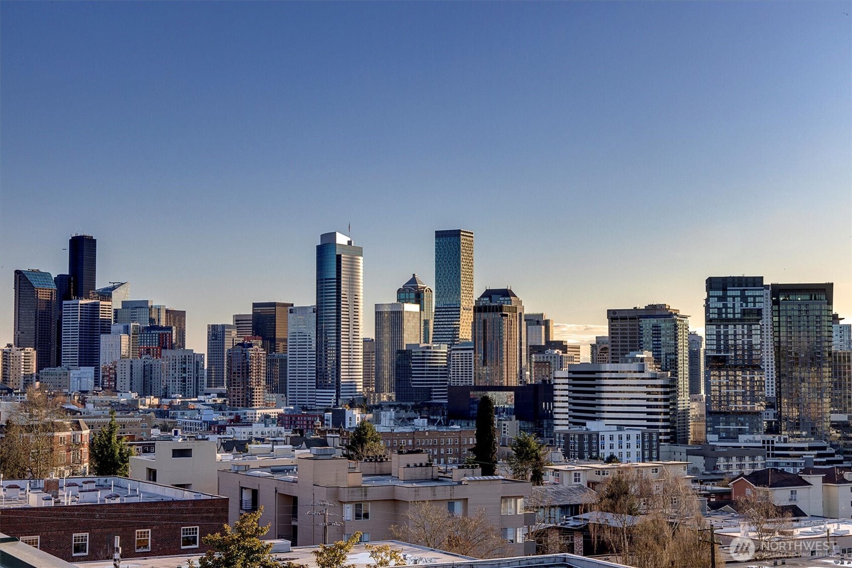 705 E Republican Street Unit: 302