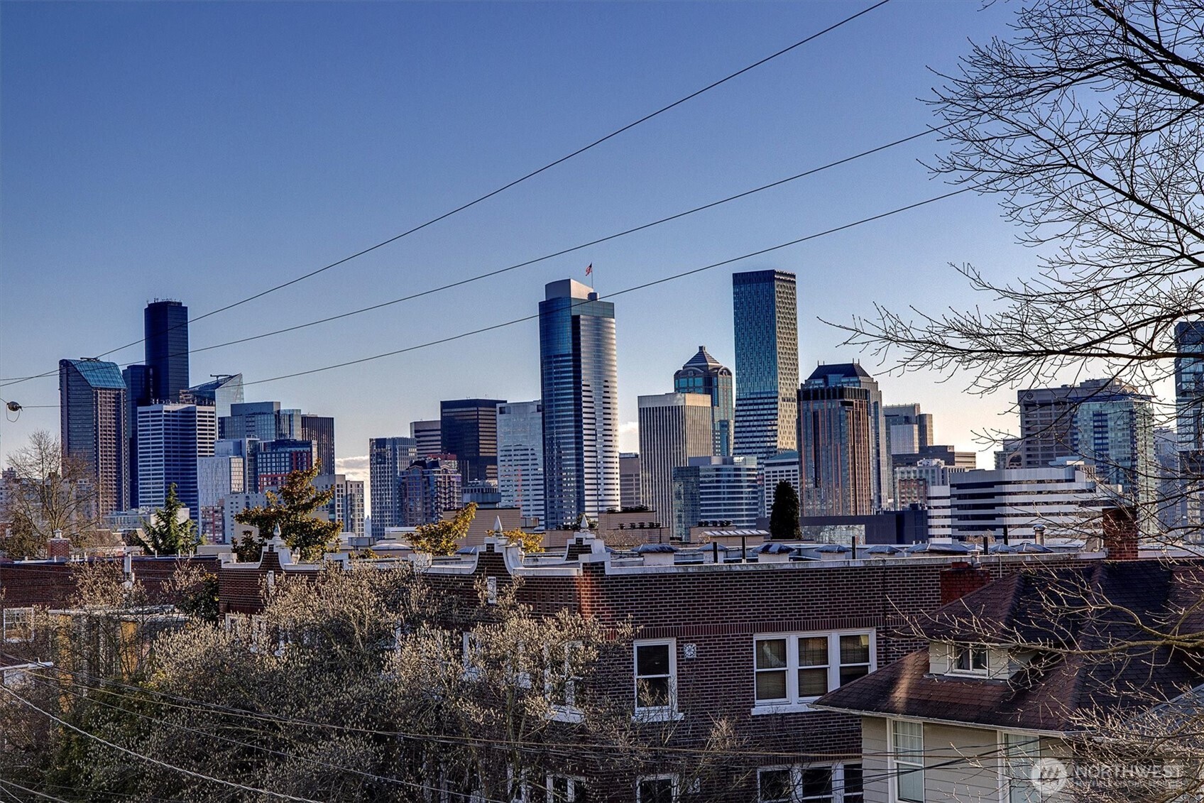 705 E Republican Street Unit: 302