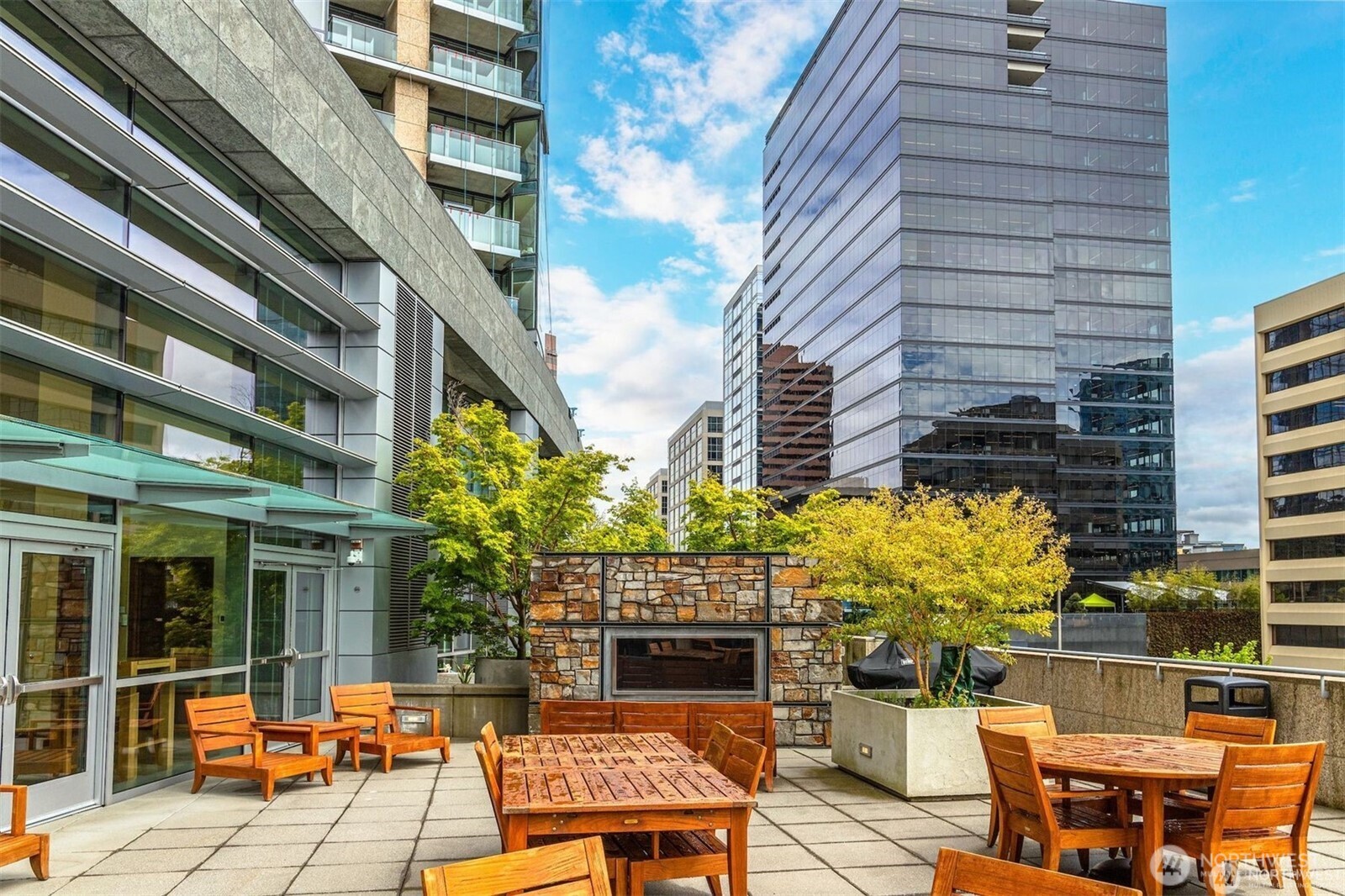 10700 NE 4th Street Unit: 2712