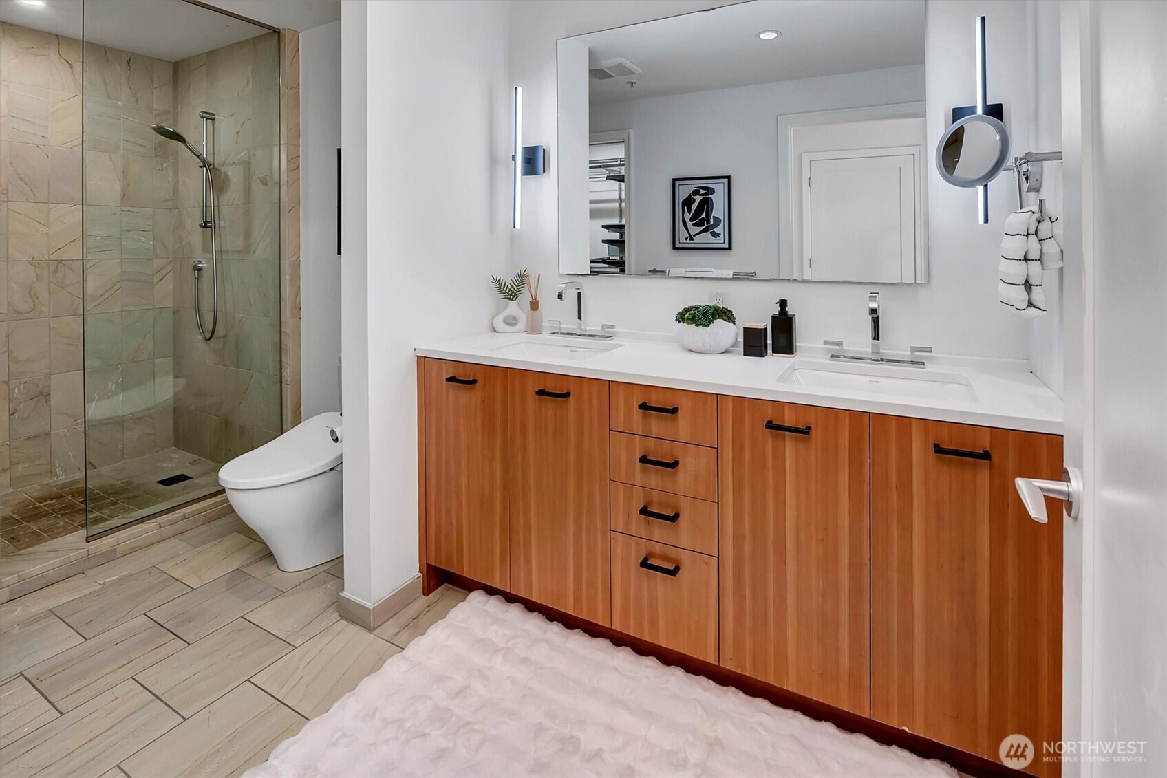 10700 NE 4th Street Unit: 2712