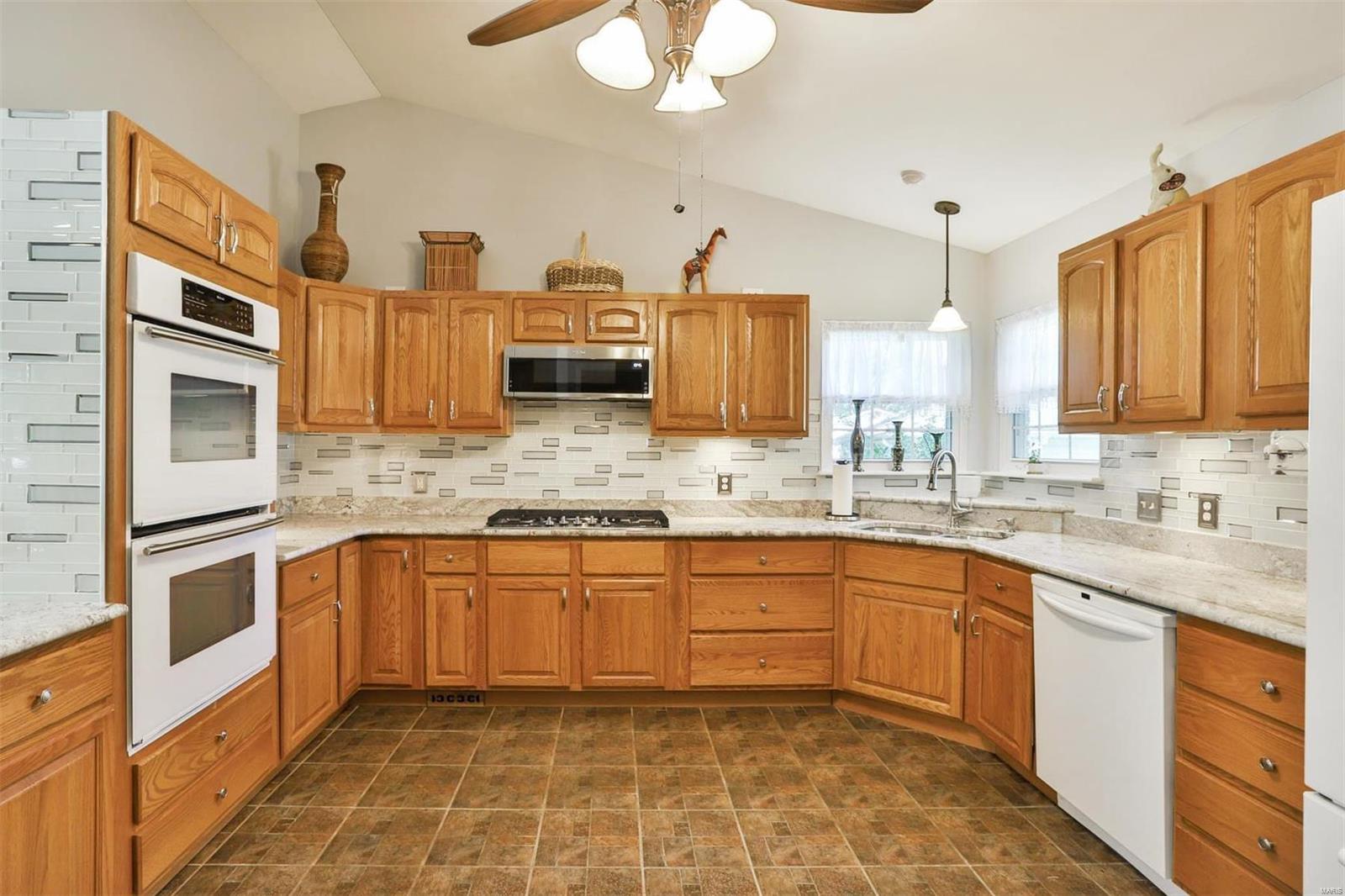 2485 Ridgecrest Drive