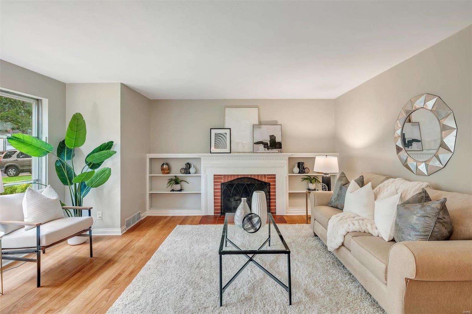 1128 Eastbrook Lane