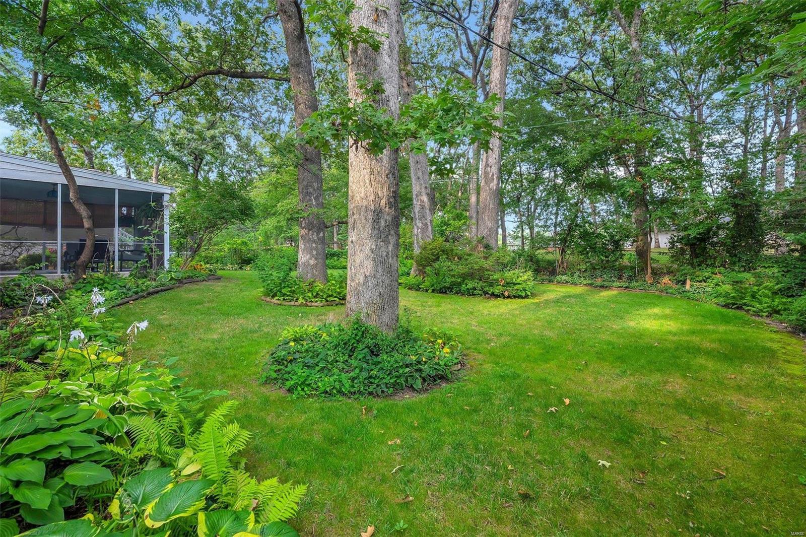 1128 Eastbrook Lane