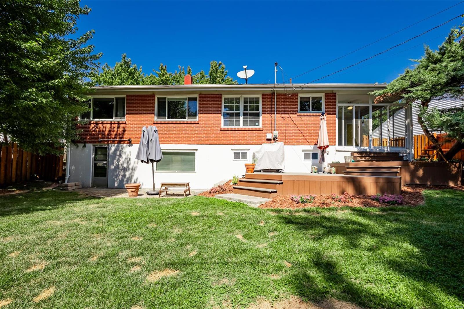 5904 Apple Valley Drive