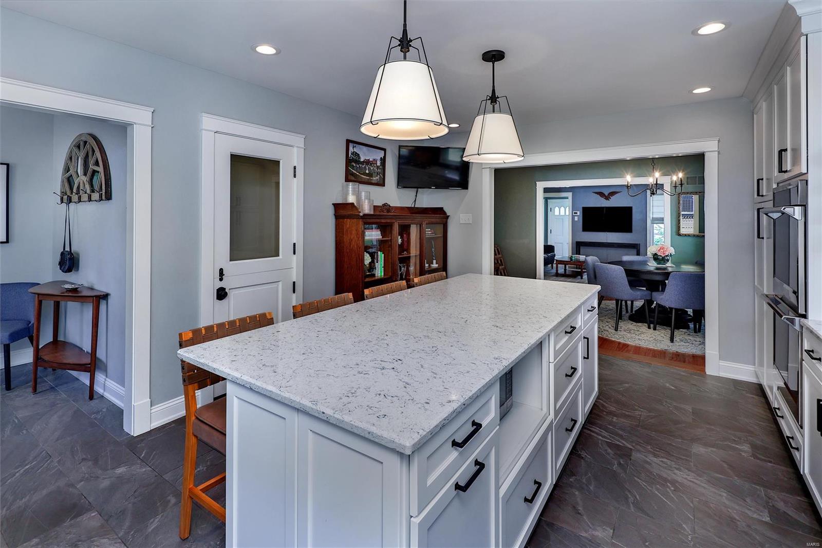 830 North Sappington Road