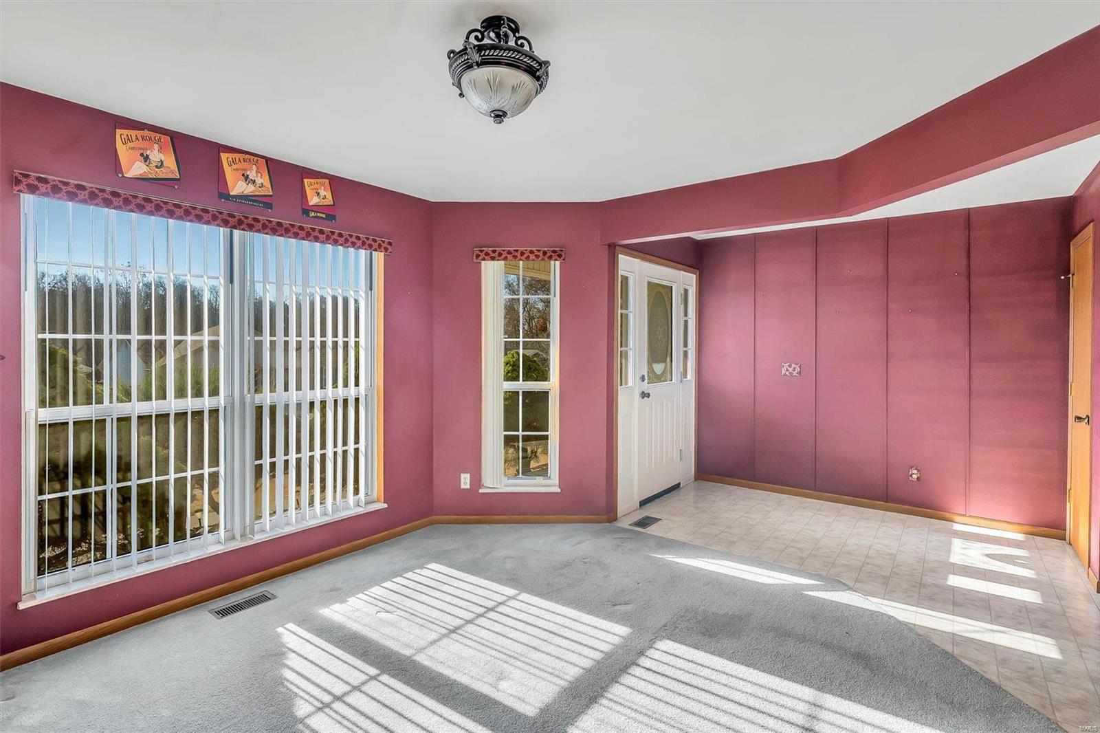 3033 Oakstowne Place