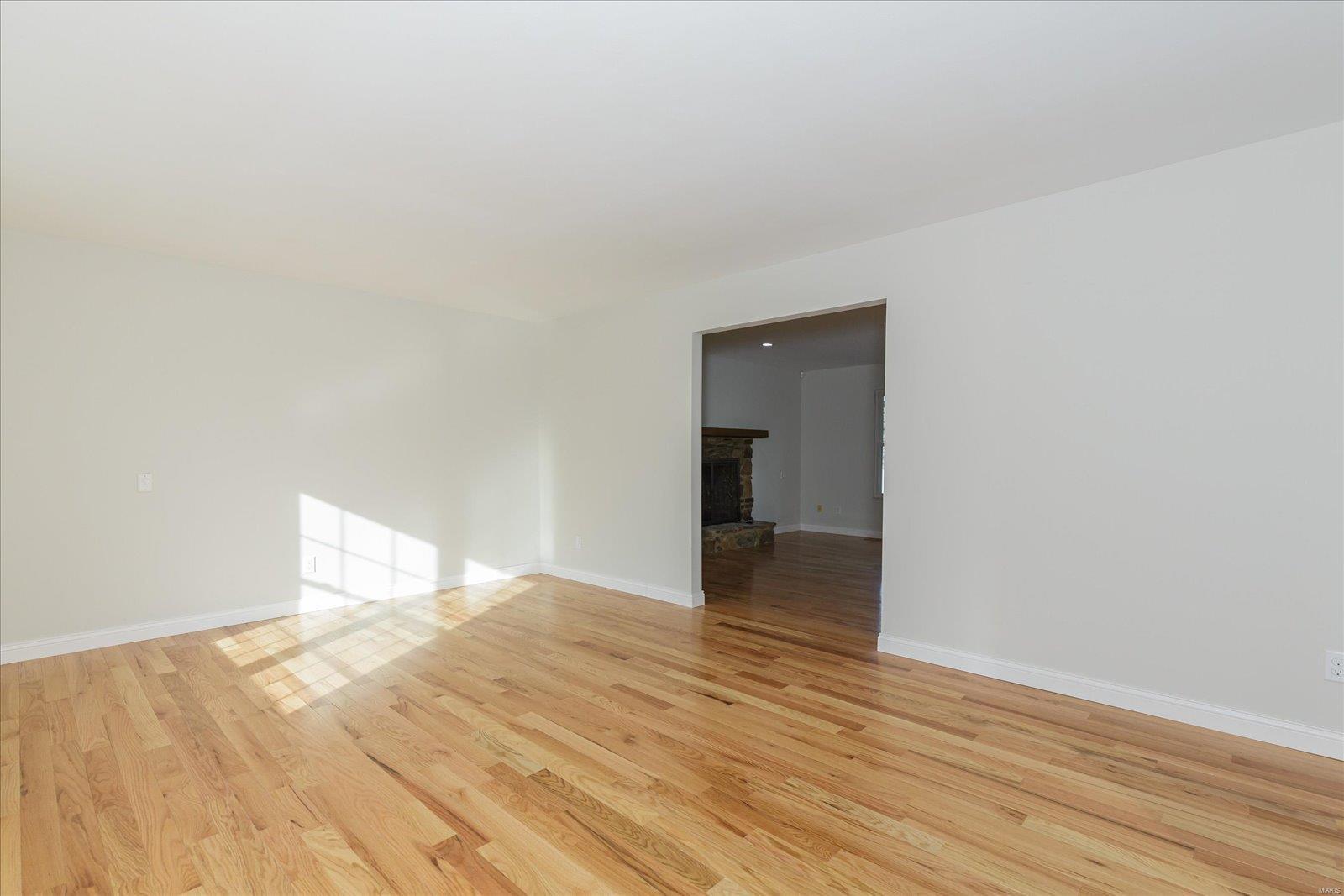 32 Colonade Court