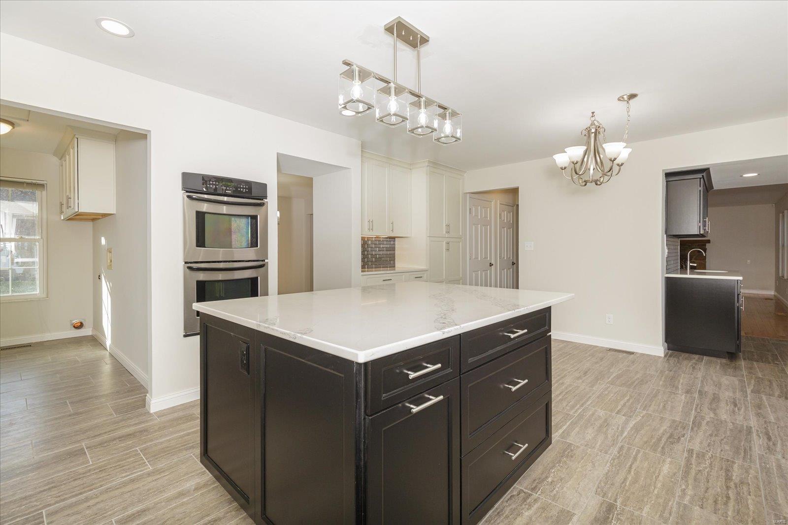 32 Colonade Court