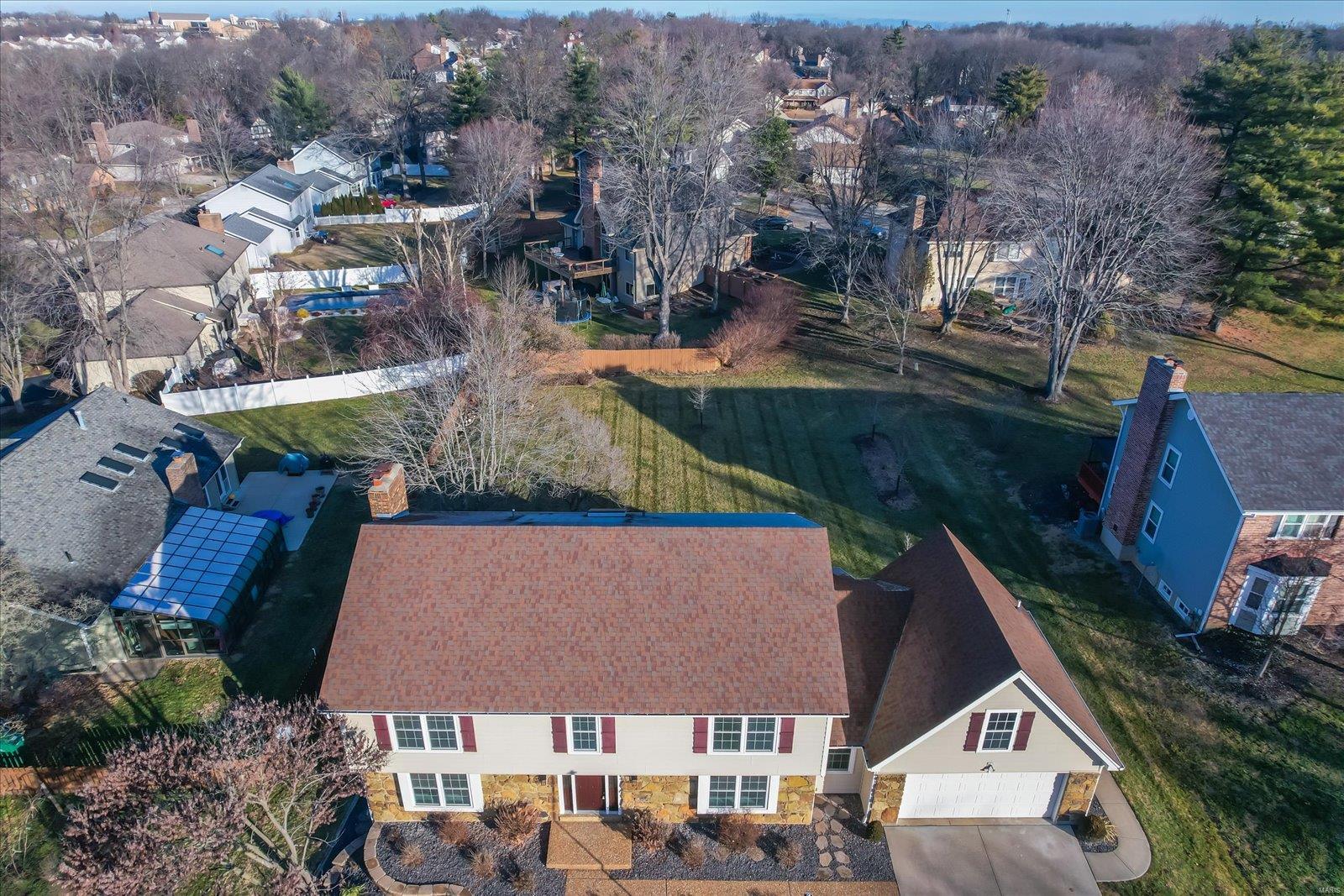 32 Colonade Court