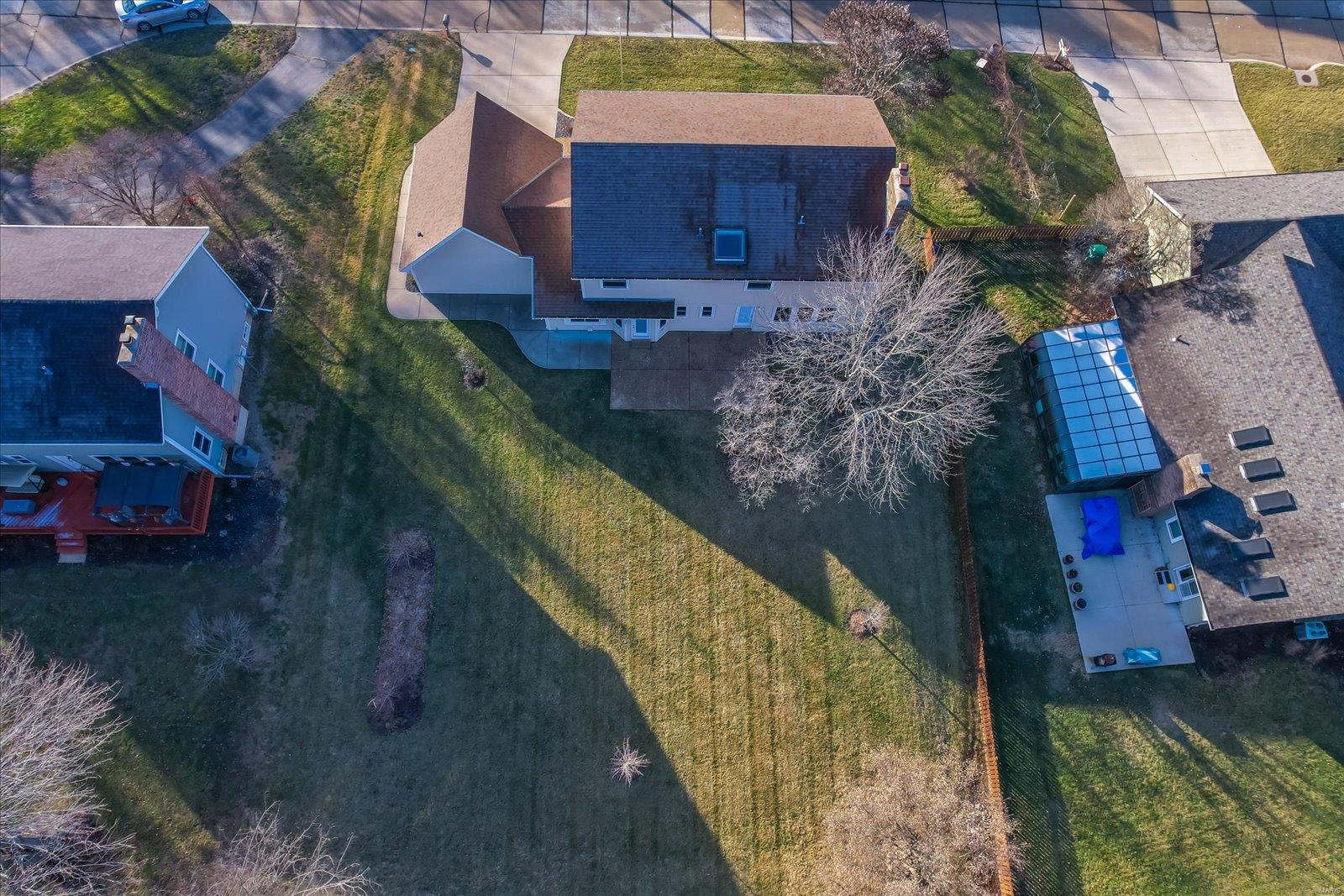 32 Colonade Court