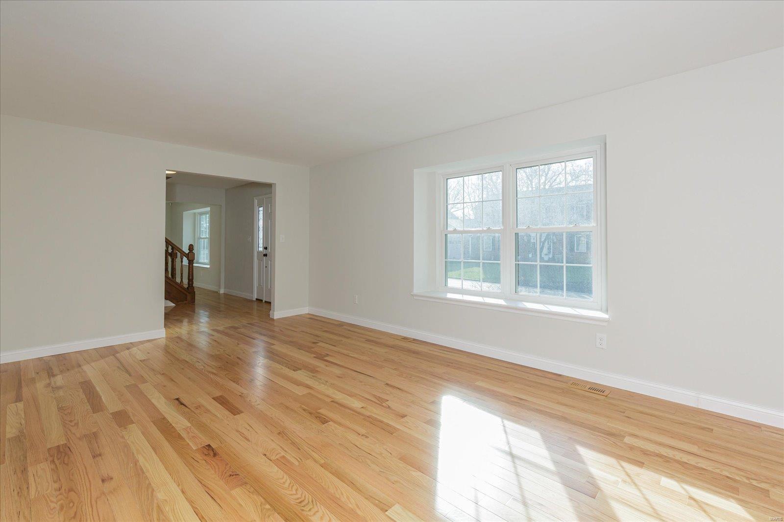 32 Colonade Court