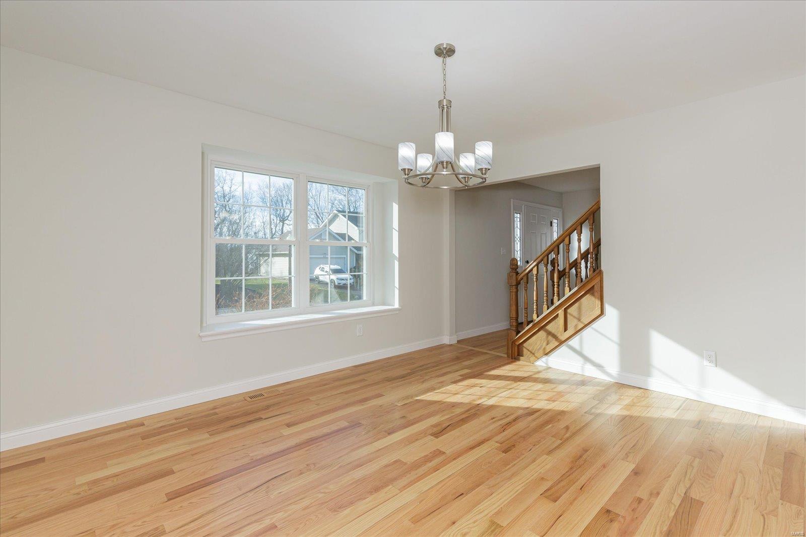 32 Colonade Court