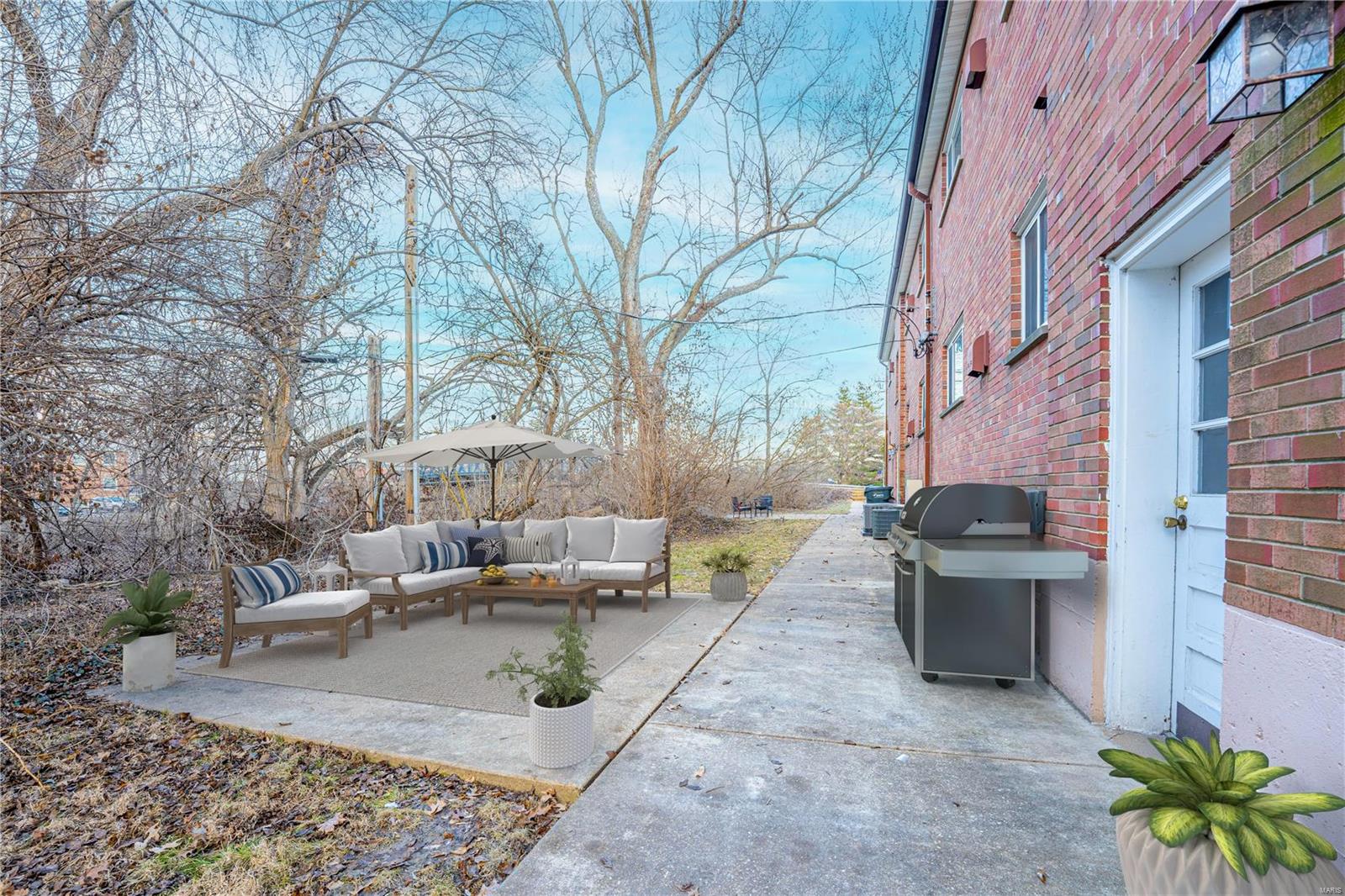 205 Monclay Court Unit: 1E