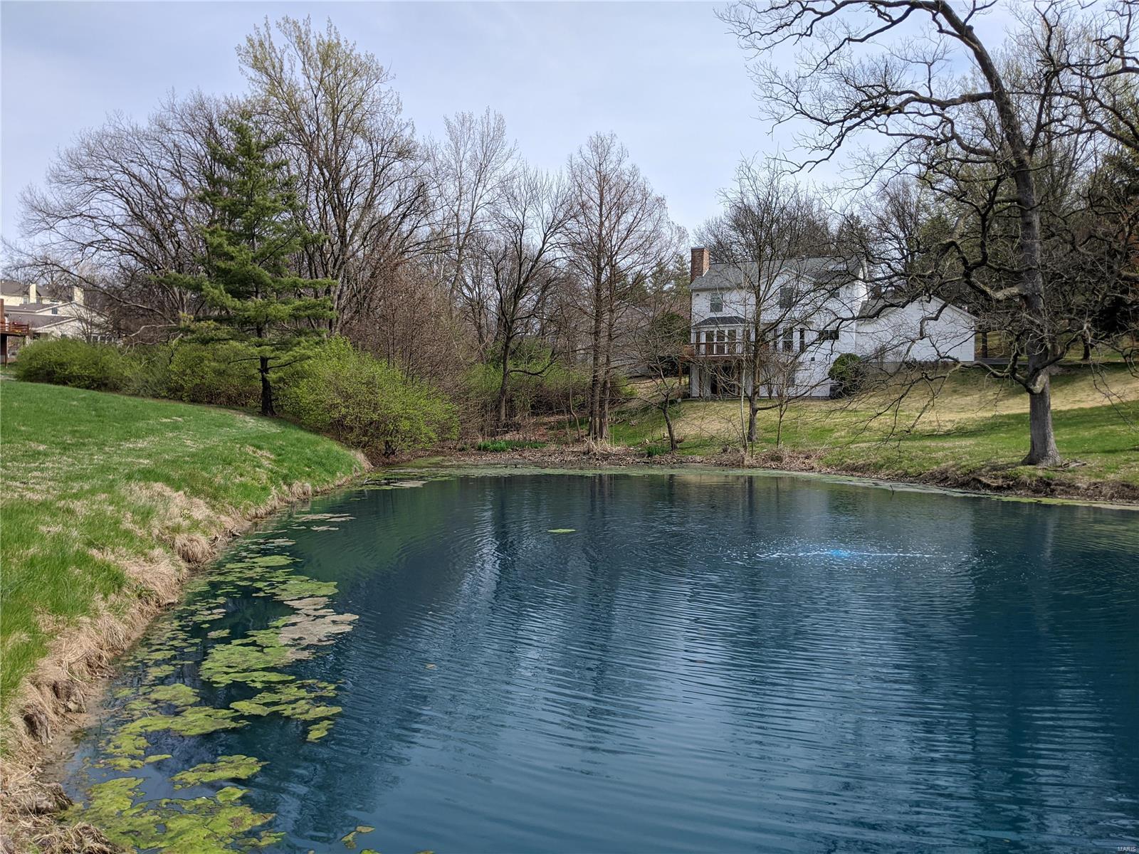 3065 Autumn Shores Drive