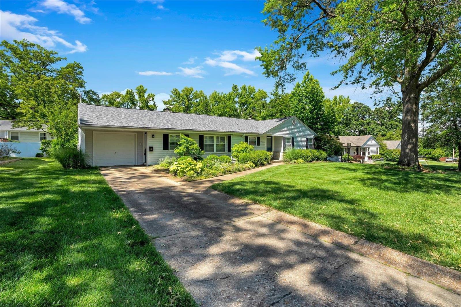 223 Huntleigh Drive