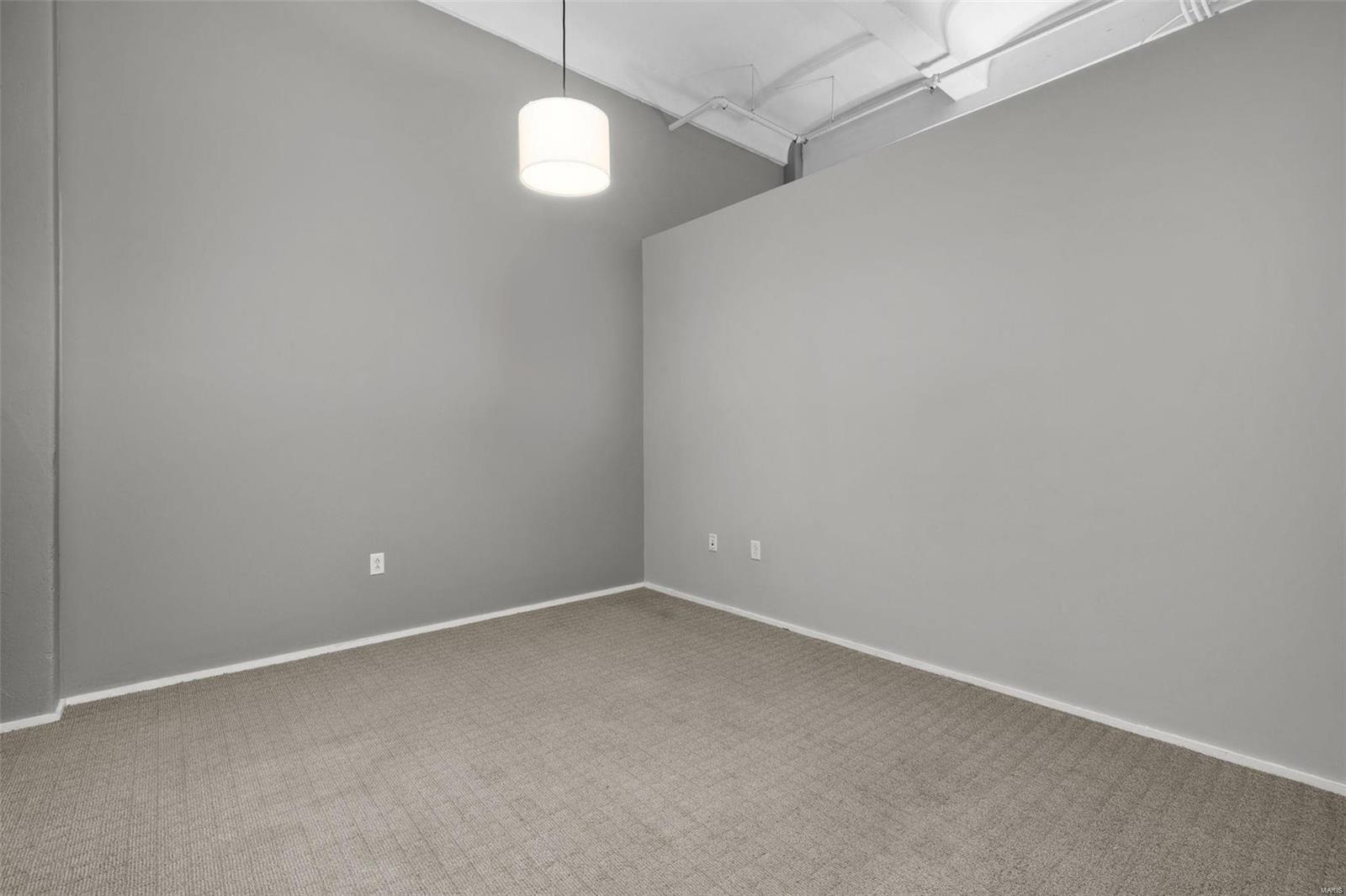 1136 Washington Avenue Unit: 710