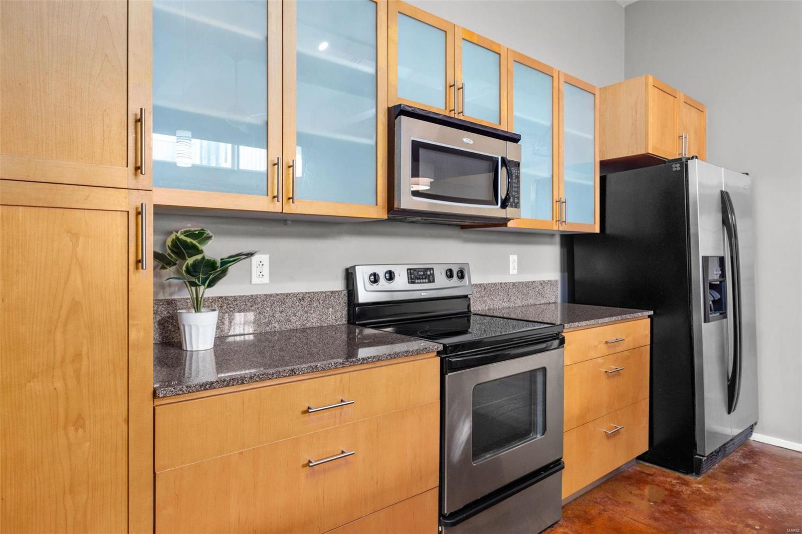 1136 Washington Avenue Unit: 710