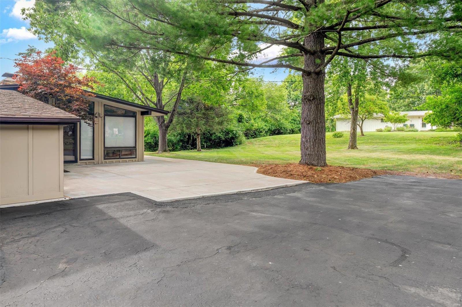 253 Horseshoe Drive