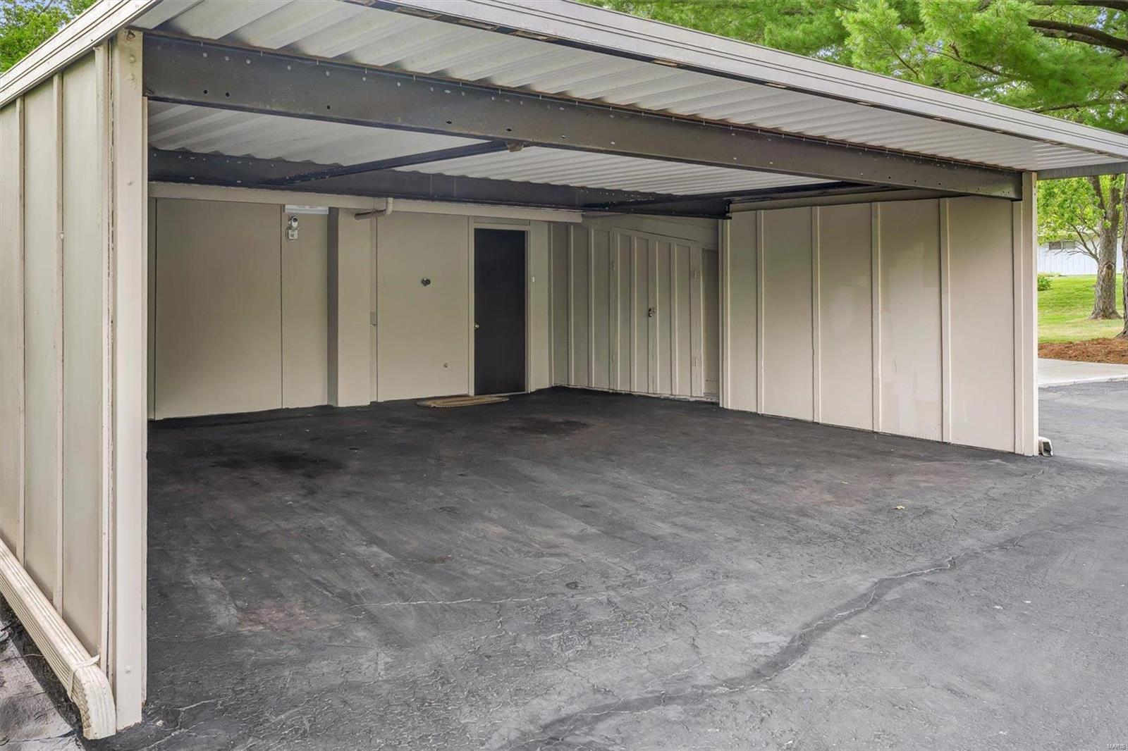 253 Horseshoe Drive