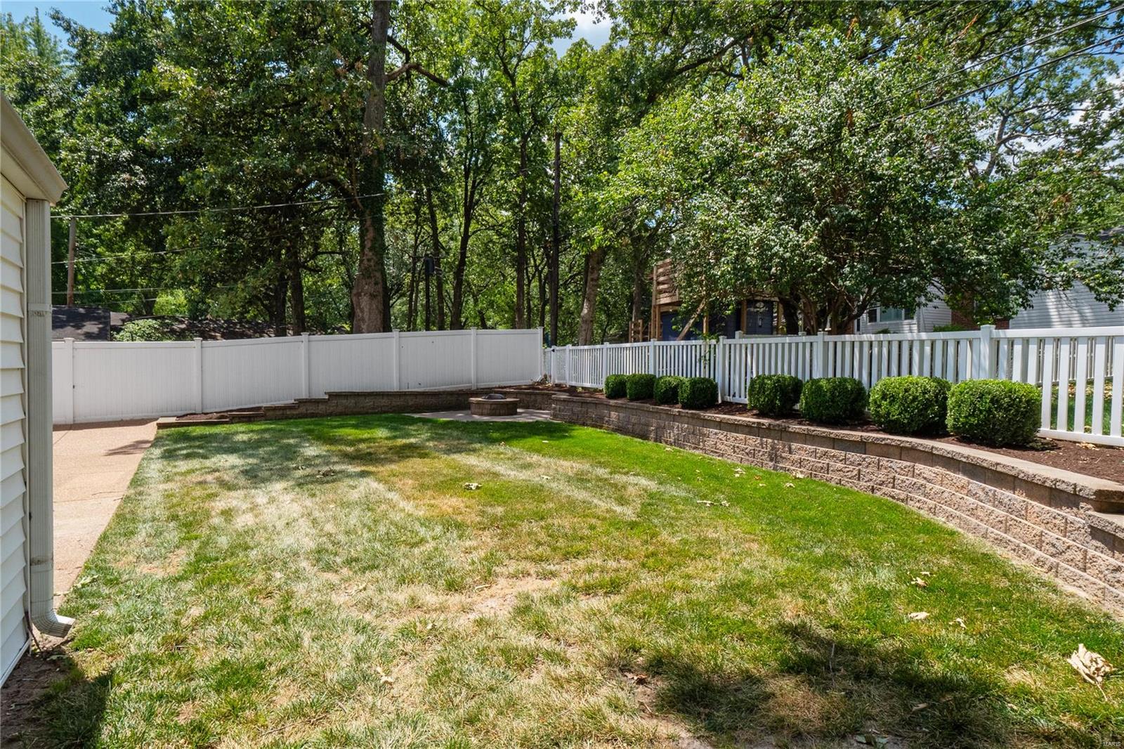1223 Eastbrook Lane