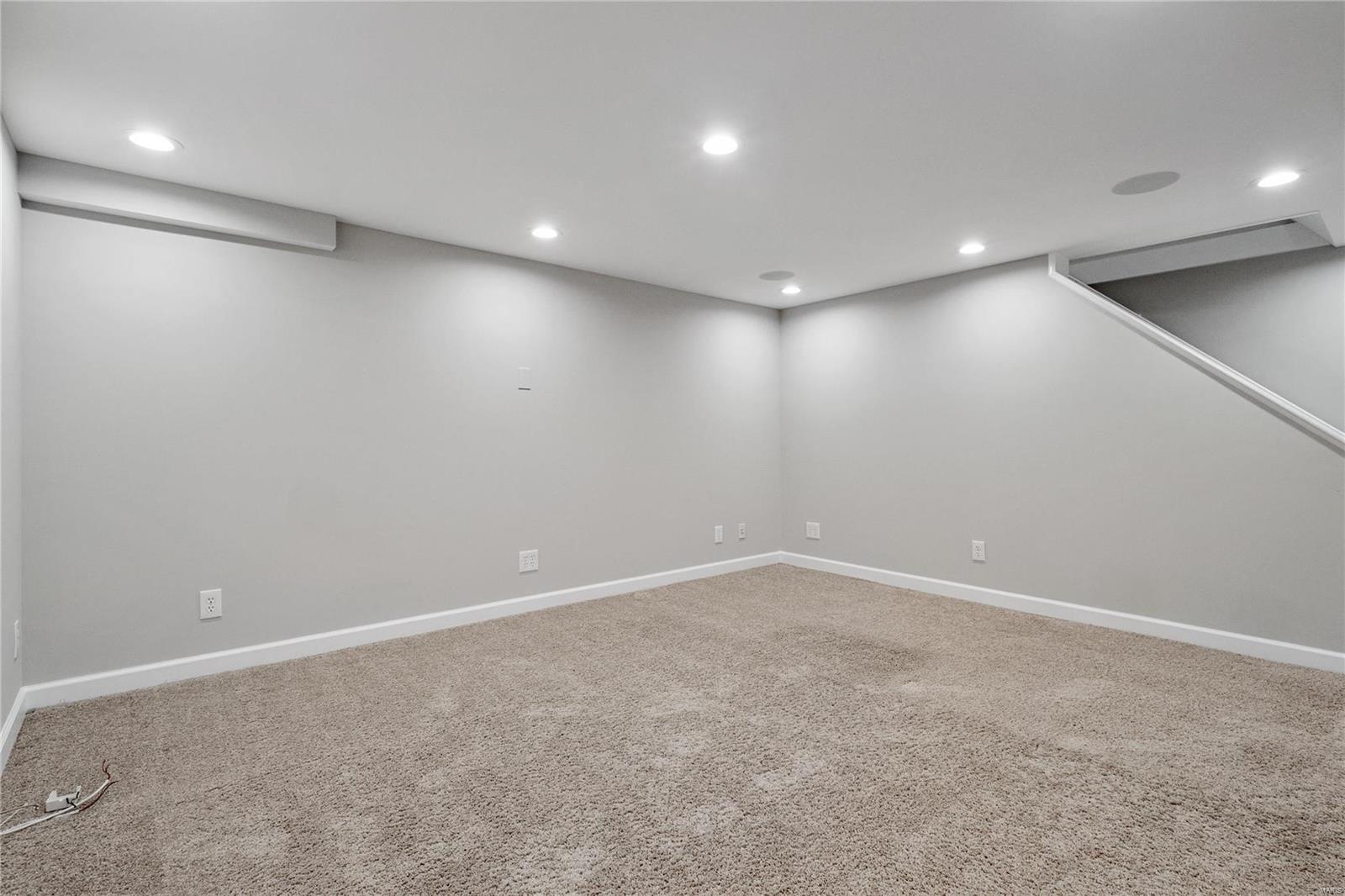 1223 Eastbrook Lane