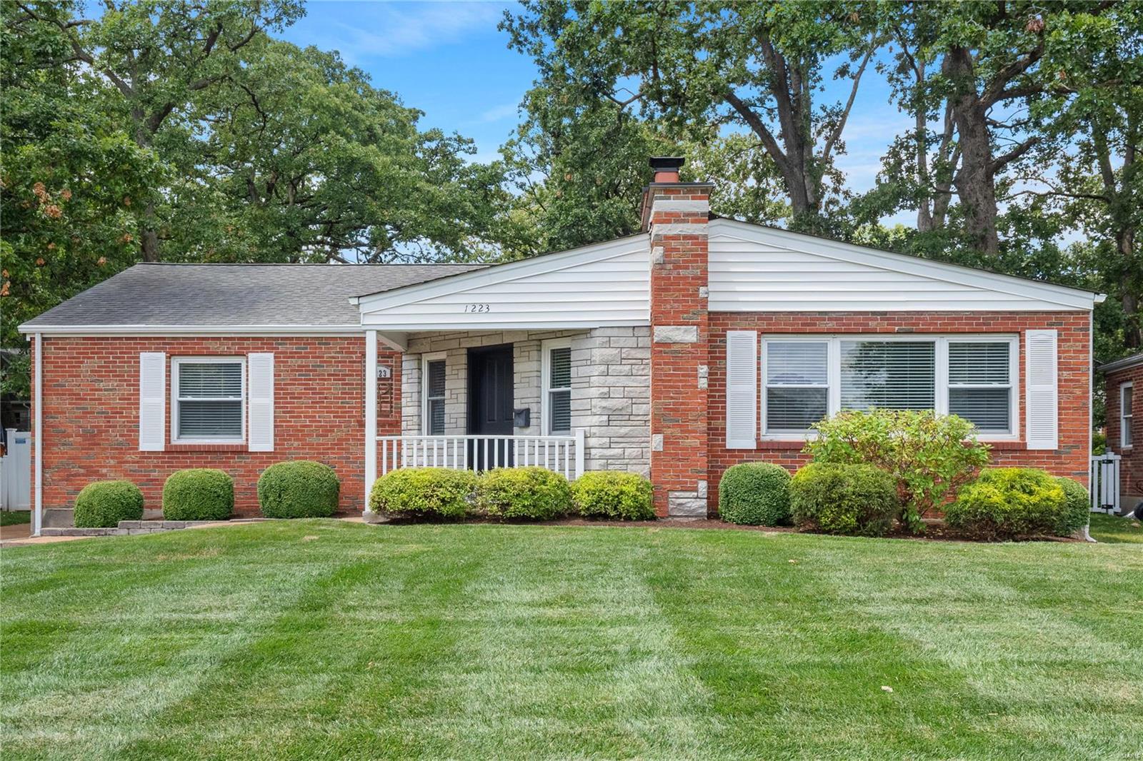 1223 Eastbrook Lane
