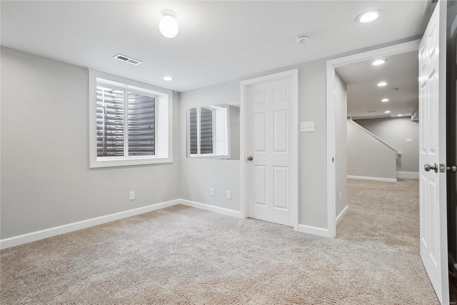 1223 Eastbrook Lane