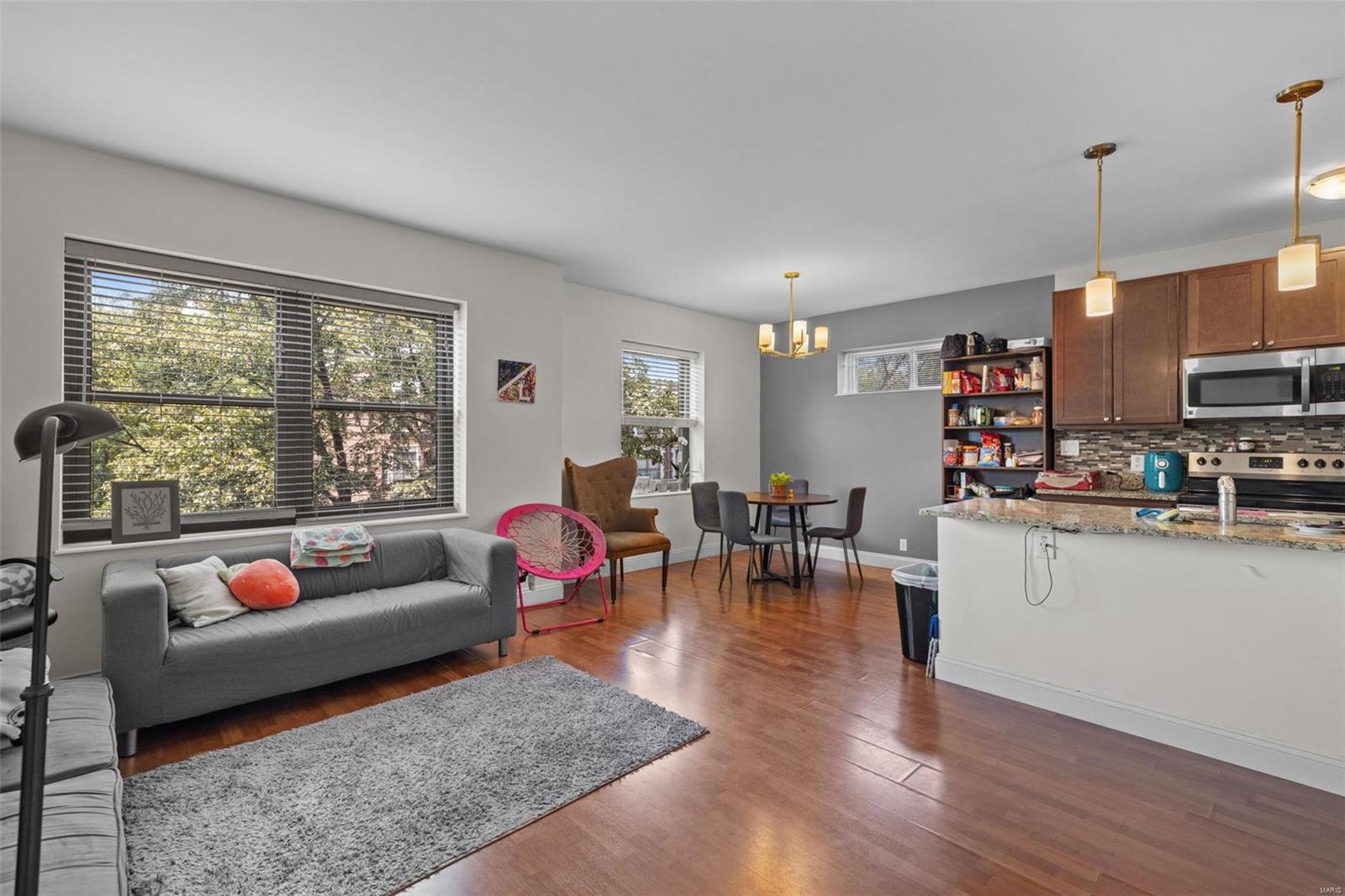 314 Clara Avenue Unit: 31N