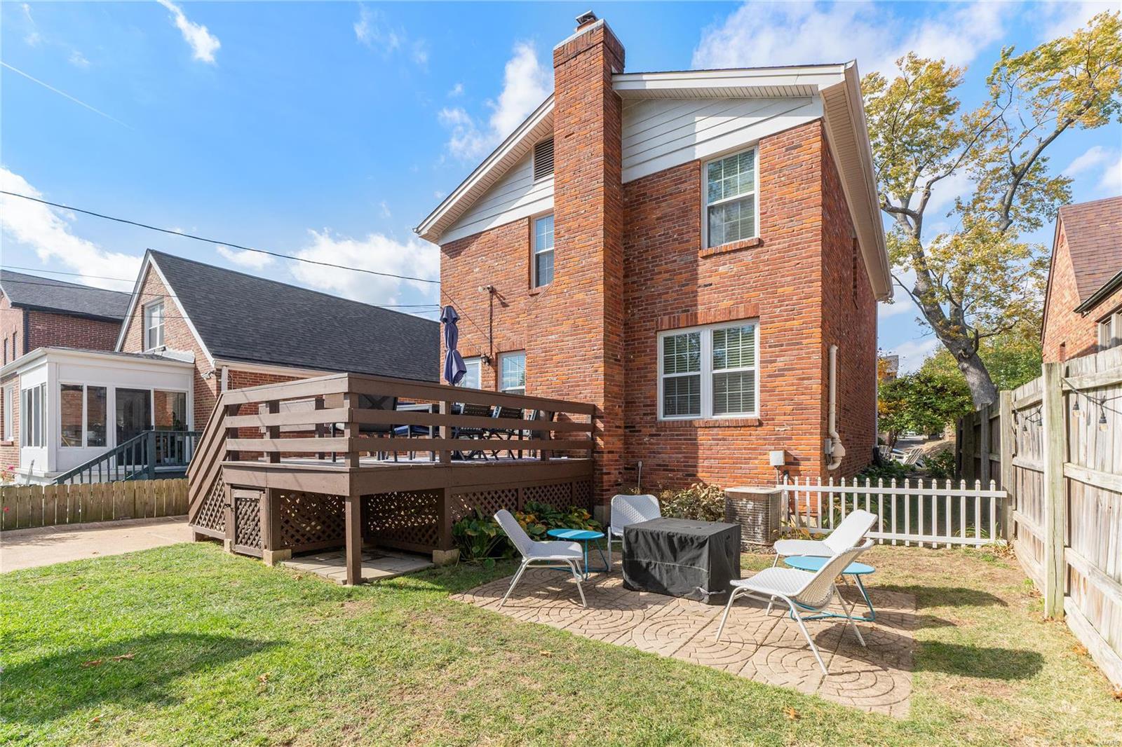 1116 Edward Terrace