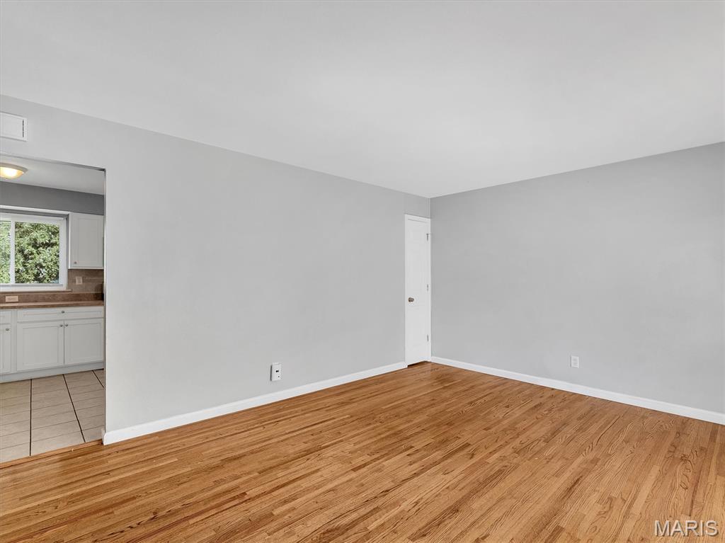 5321 Ville Angela Lane
