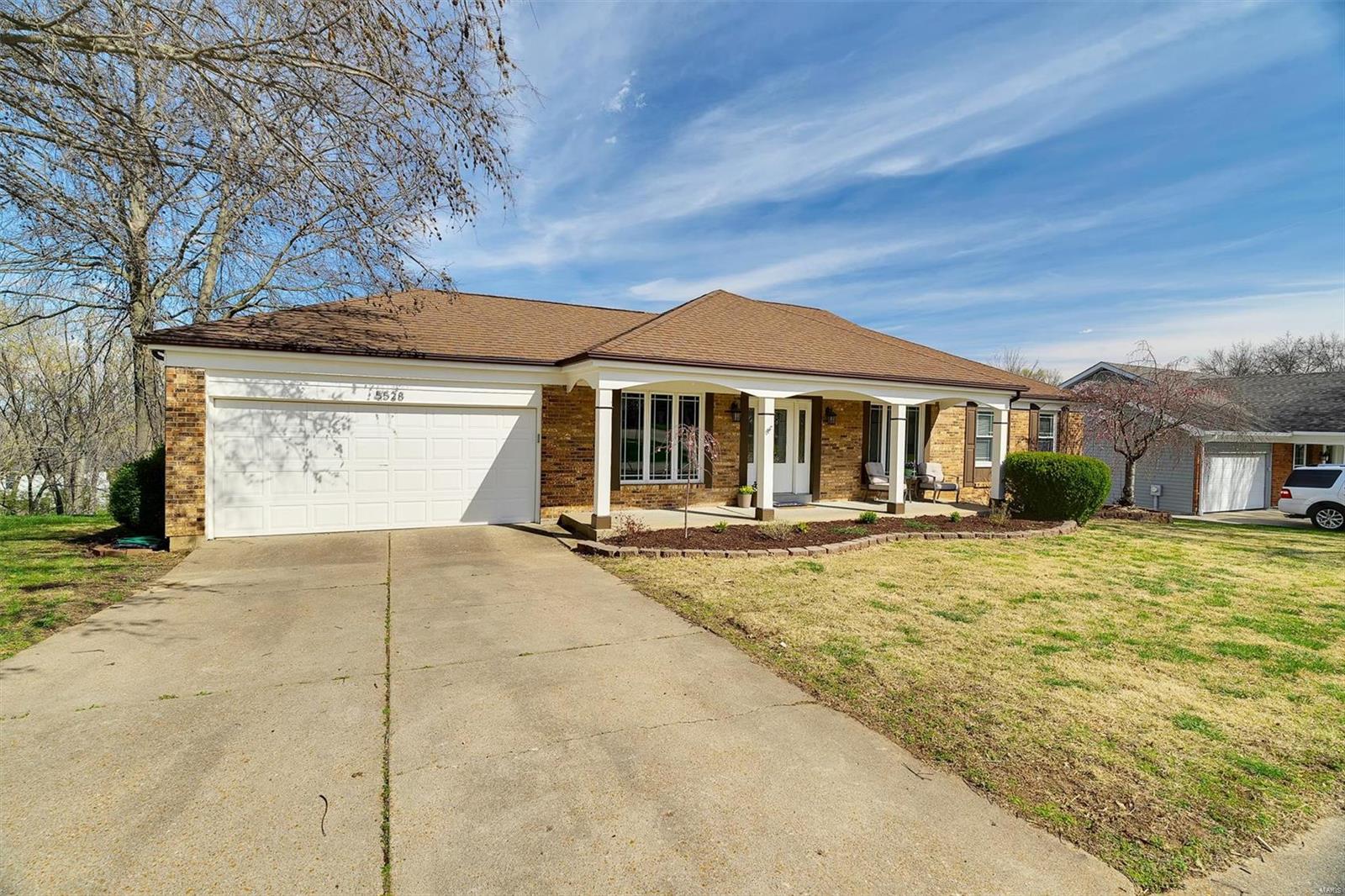 5528 Rolling Meadows Court