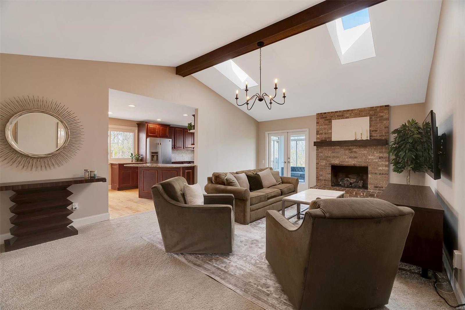 5528 Rolling Meadows Court