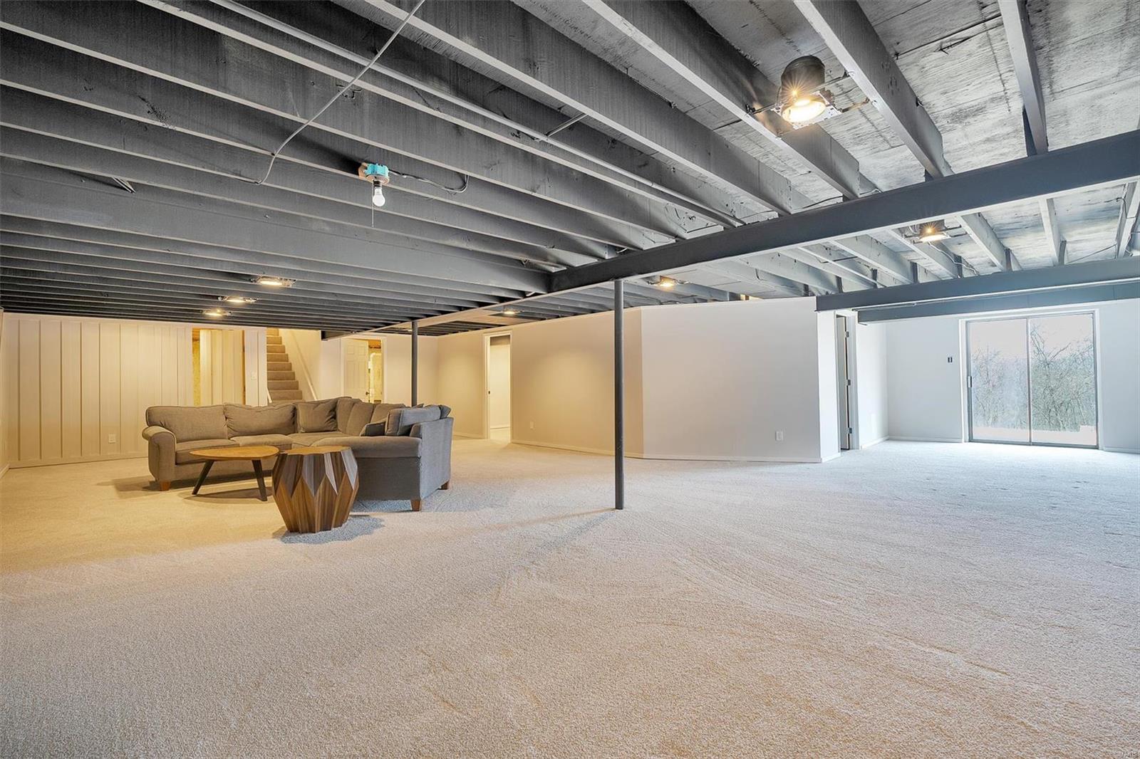 5528 Rolling Meadows Court