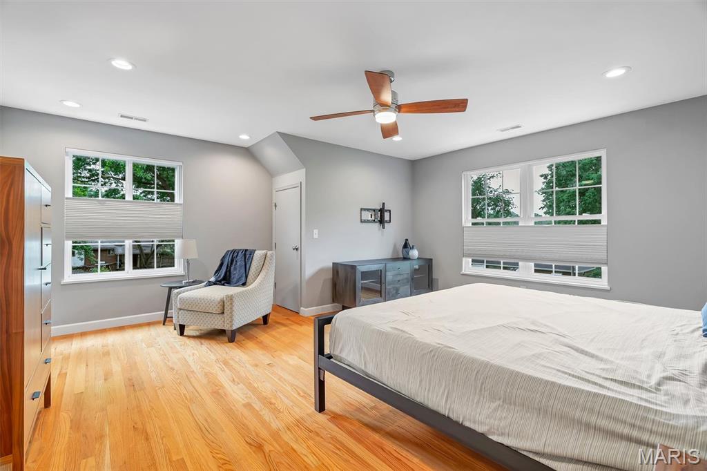 537 Villa Gardens Drive