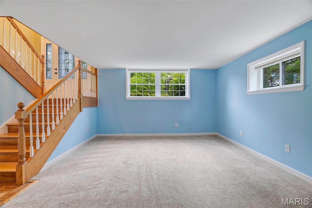 537 Villa Gardens Drive