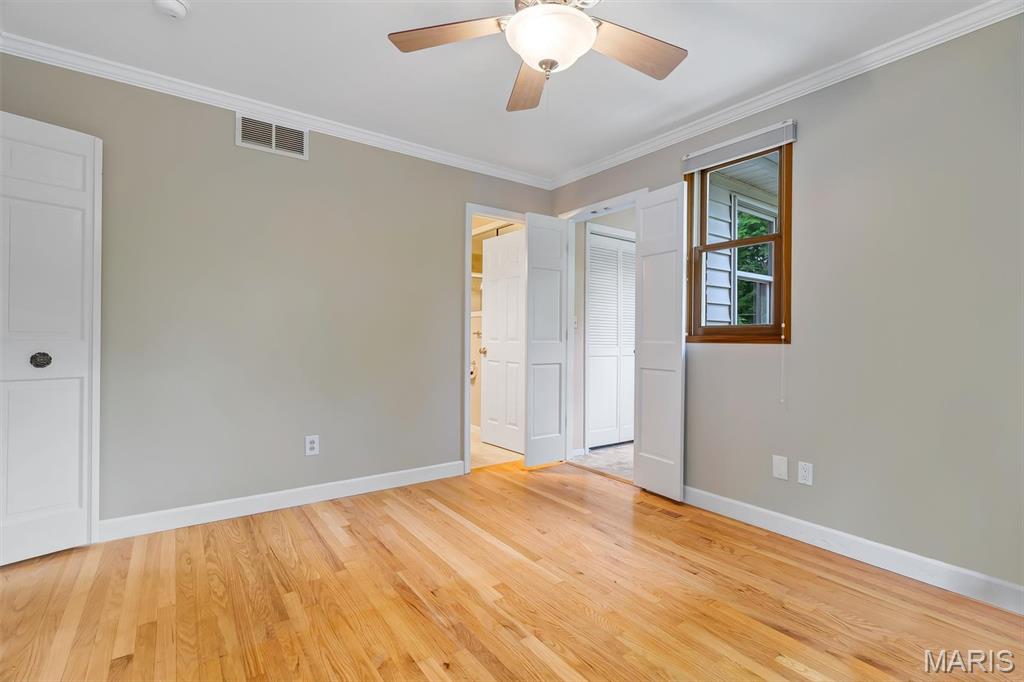 537 Villa Gardens Drive