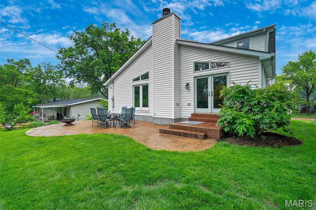 537 Villa Gardens Drive
